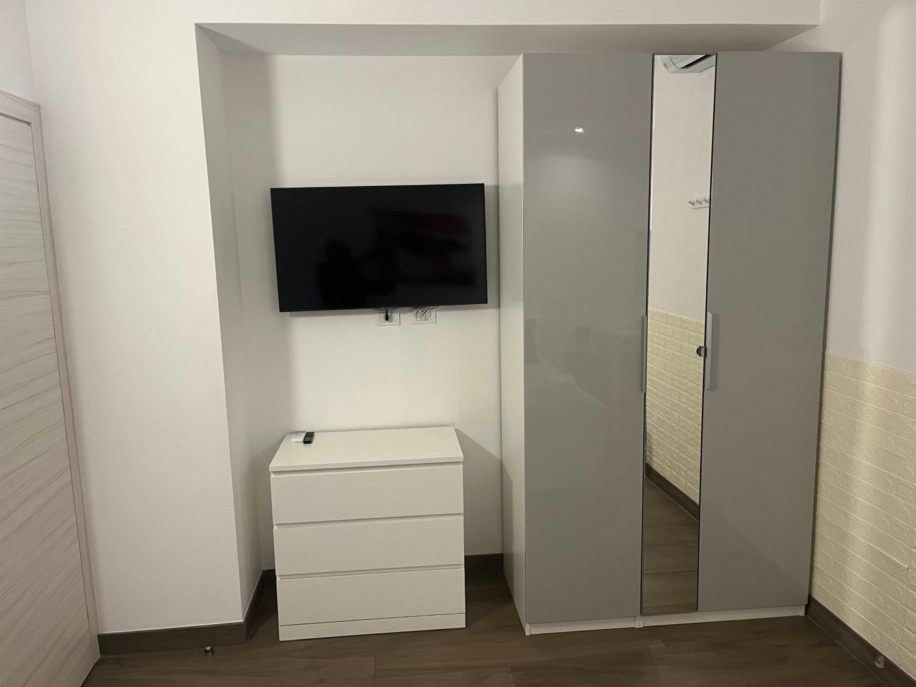 Double Room with Private Bathroom photo 1