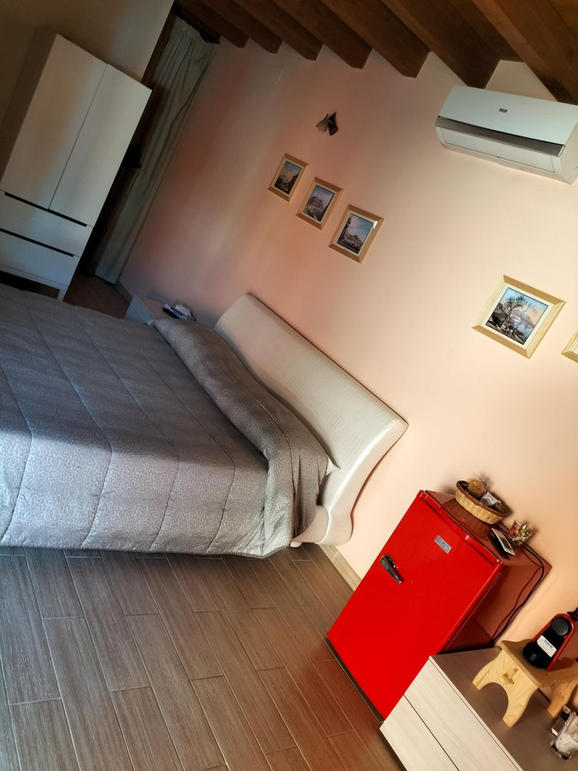 Large Double Room