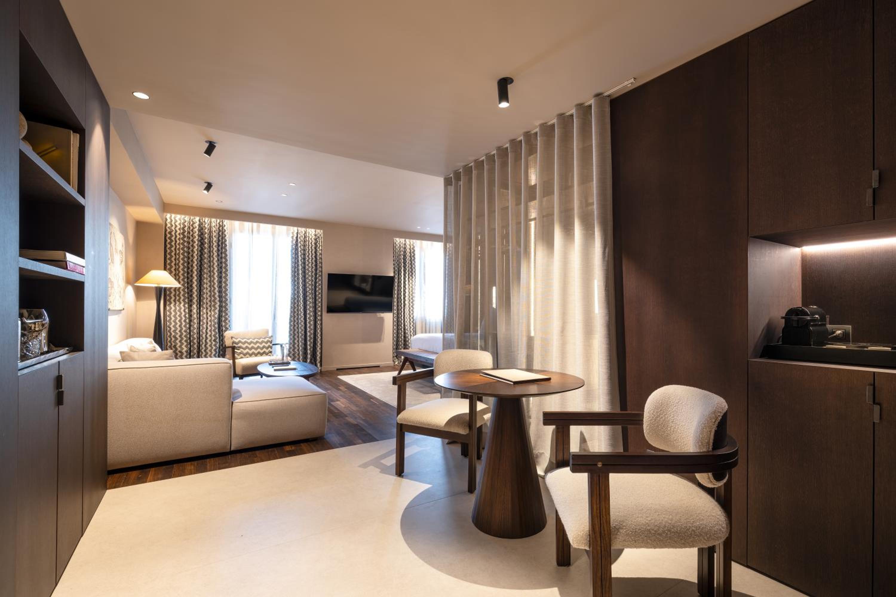 Grand Suite - Photo 3