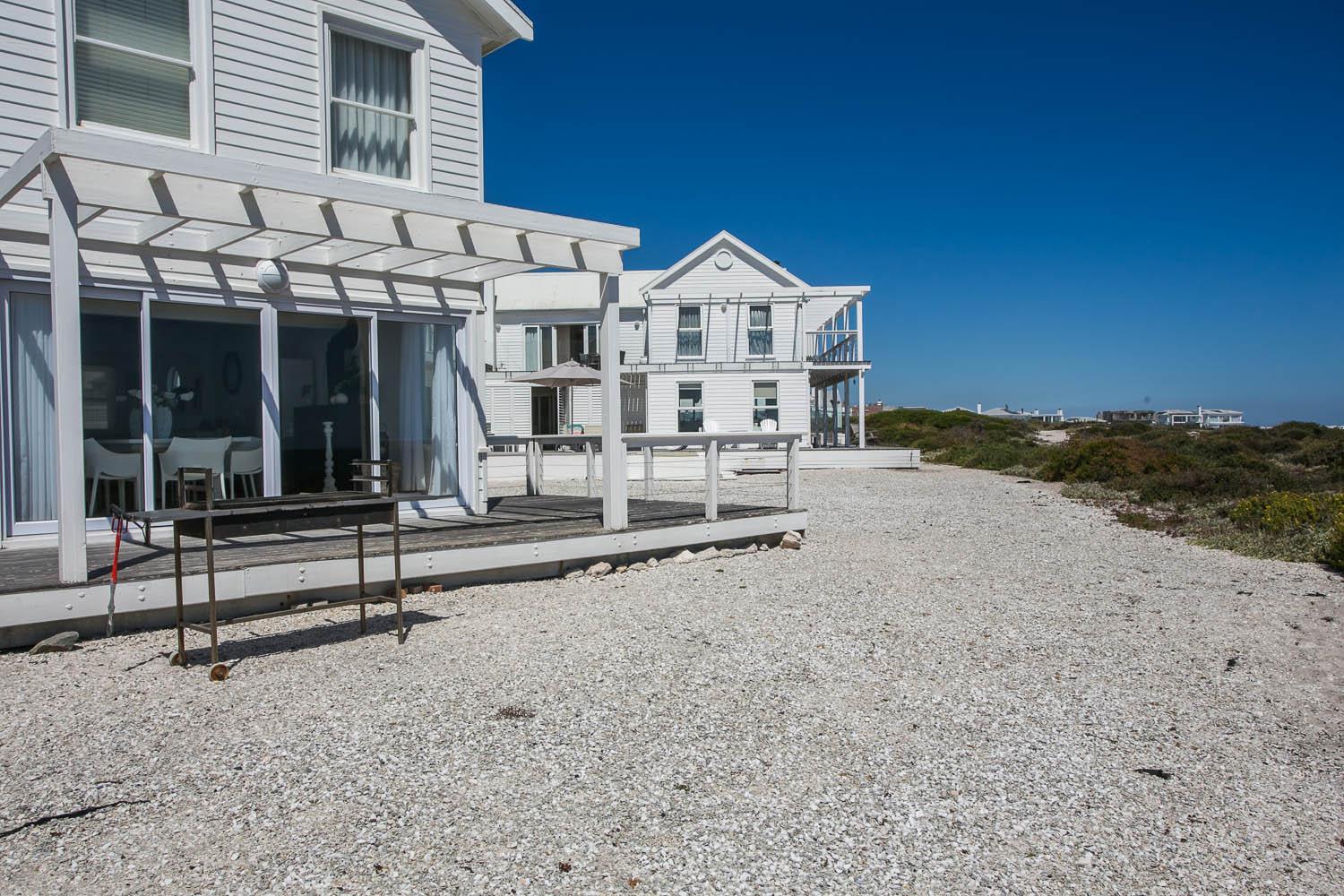 Villa with Sea View photo 3