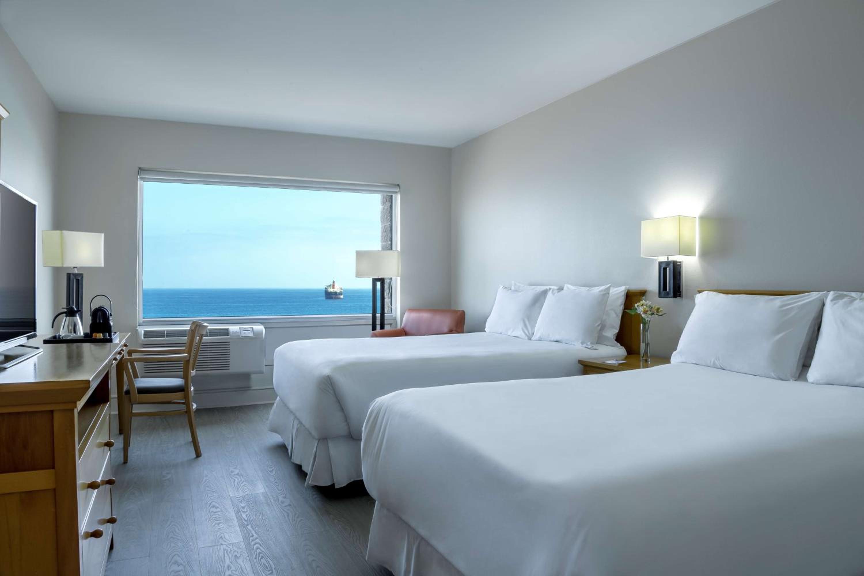 Standard Double or Twin Room with View - Photo 1