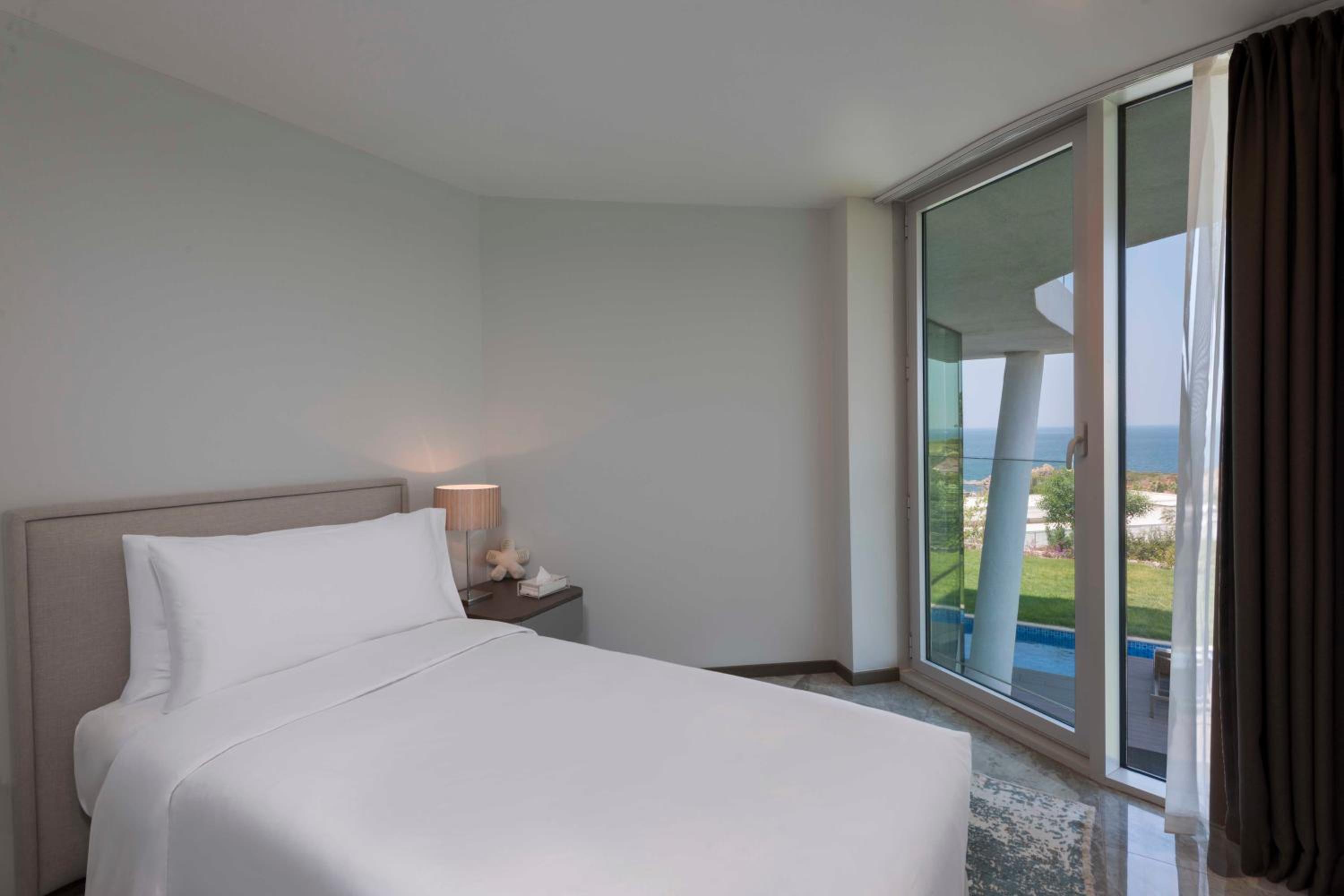 Pool Villa, 4 Bedroom Villa, Sea view, Balcony