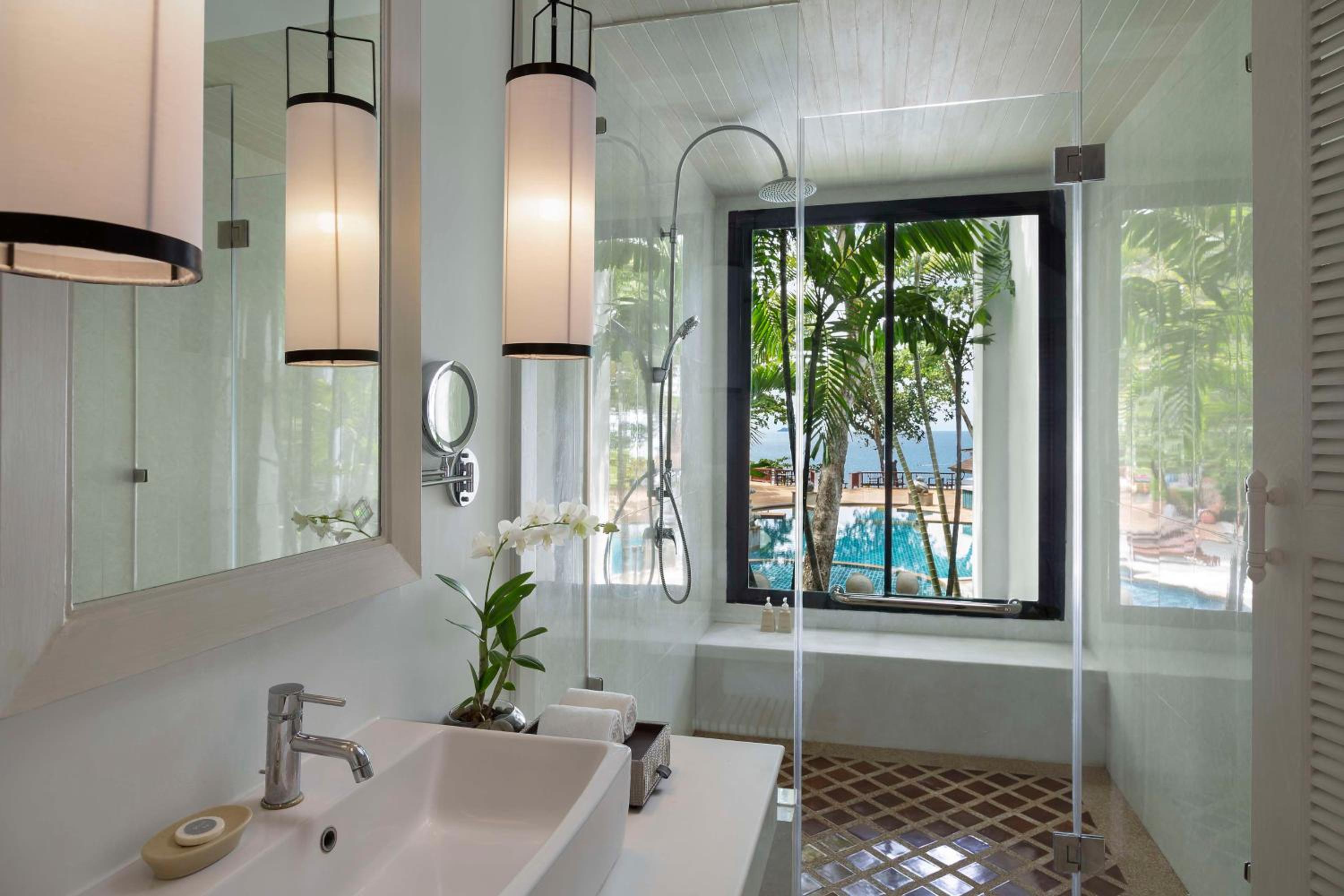  Avani Sea View Room - Photo 3