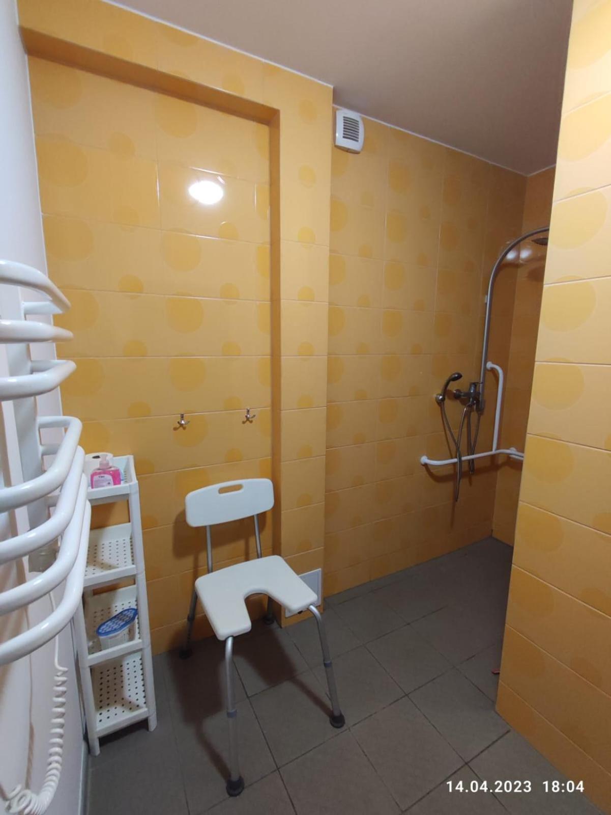 Double or Twin Room - Disability Access photo 3