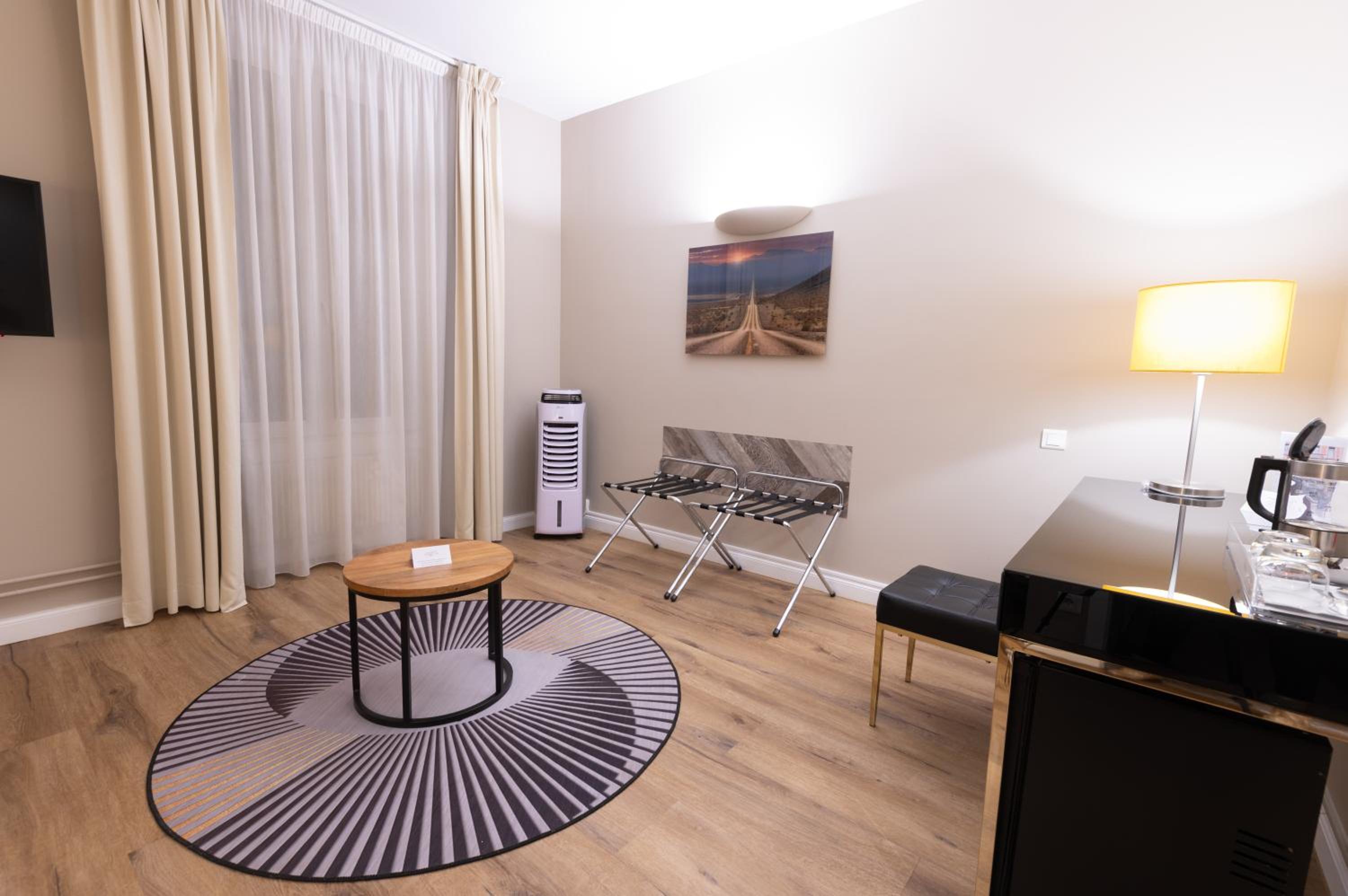 Superior Room - Disability Access - Photo 2