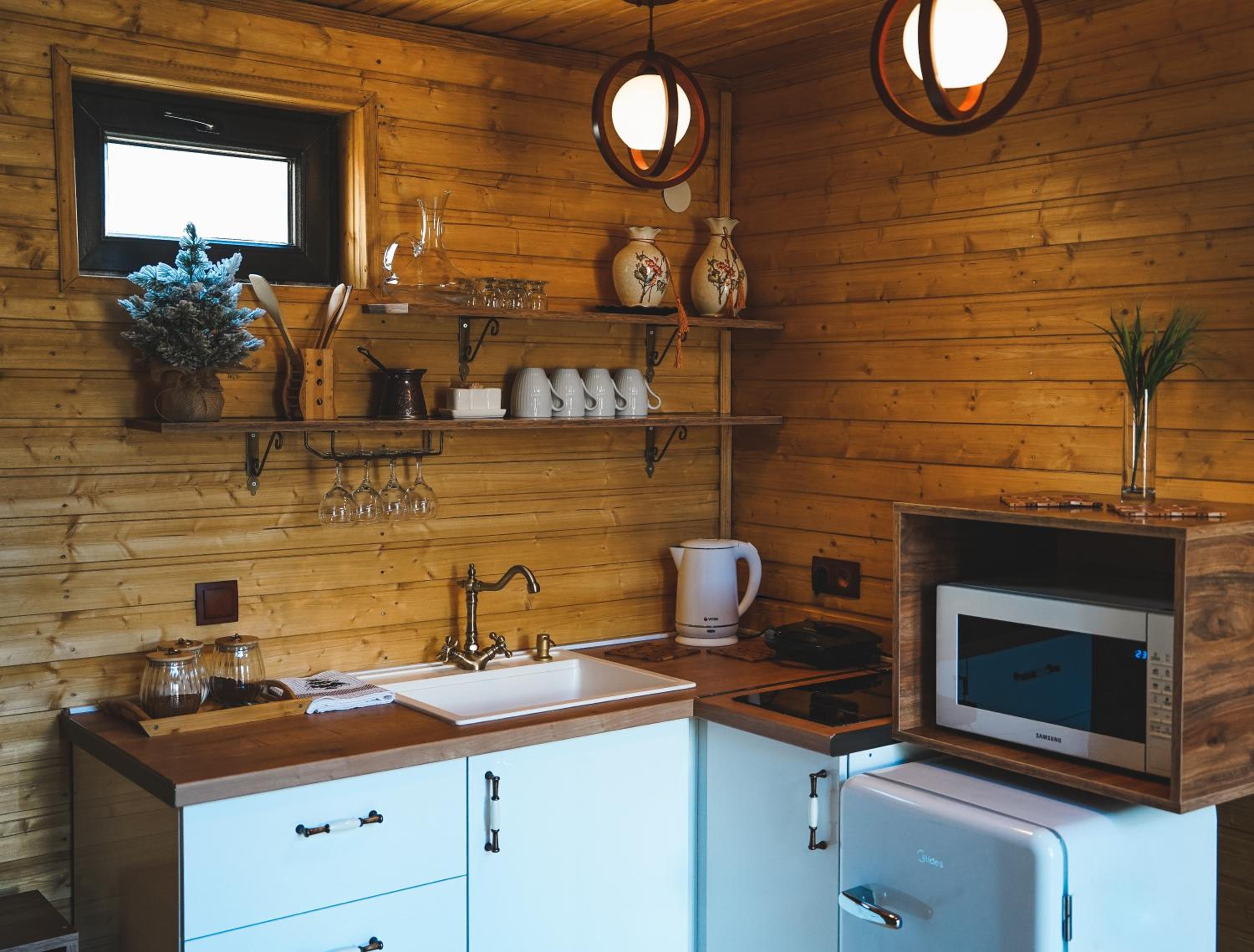One-Bedroom House