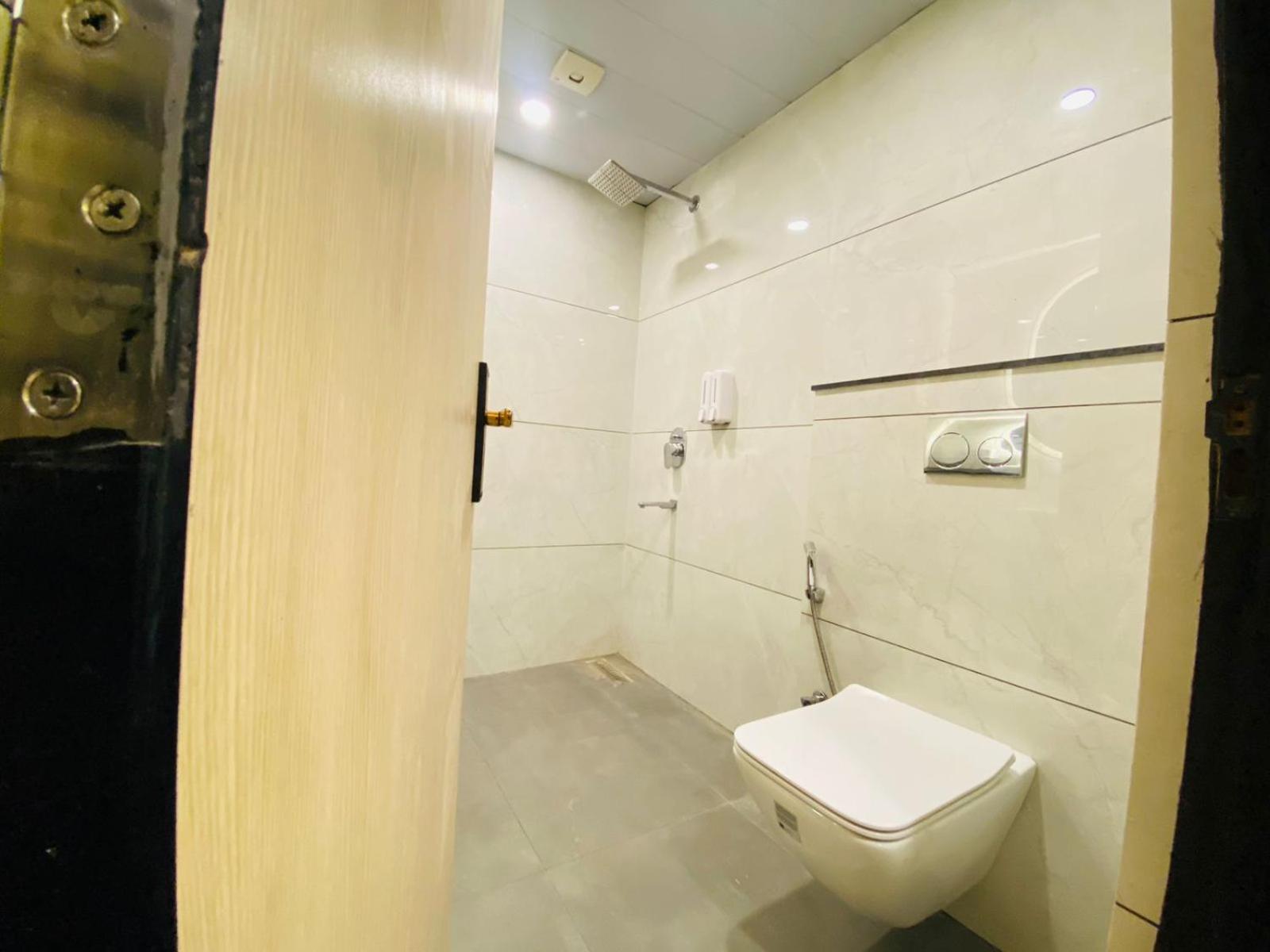 Double or Twin Room photo 2