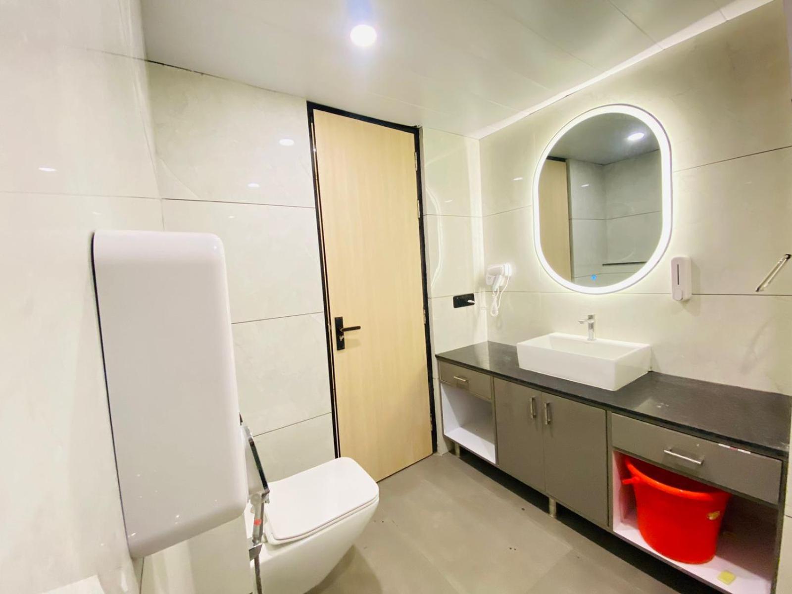 Large Double Room photo 2