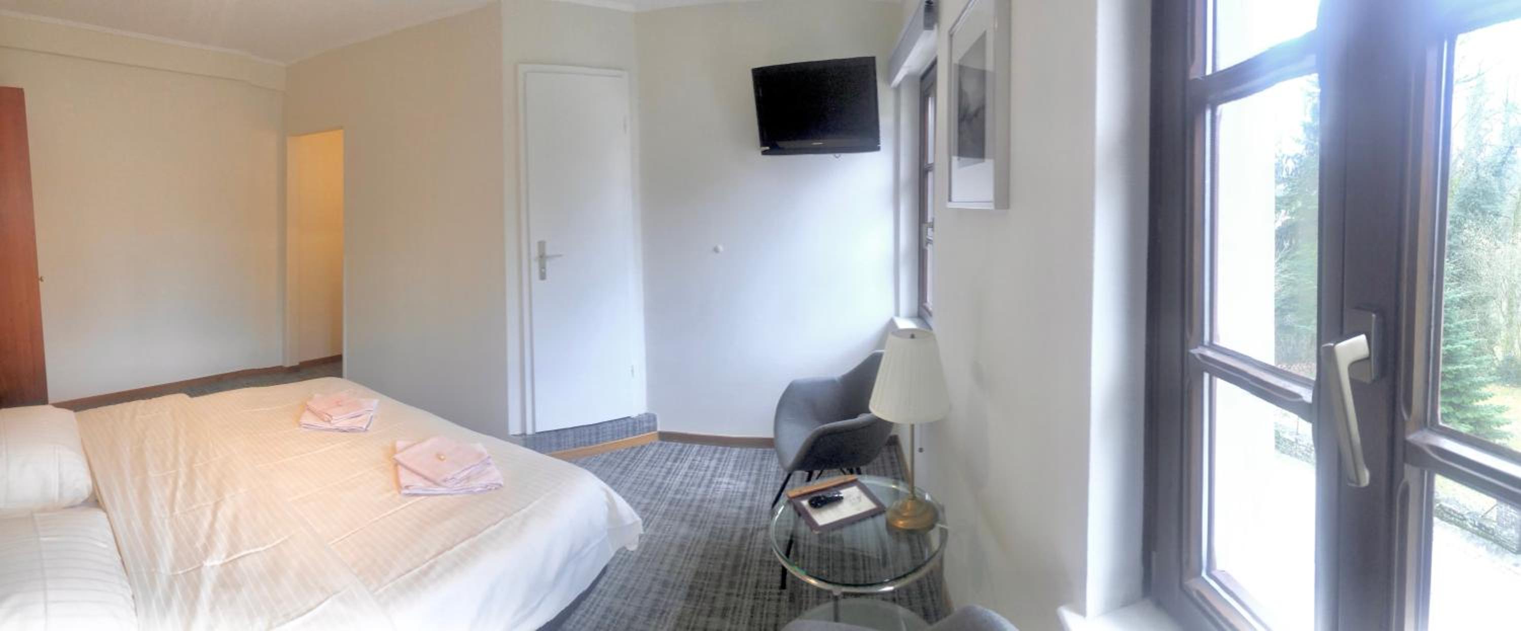 Double Room photo 3