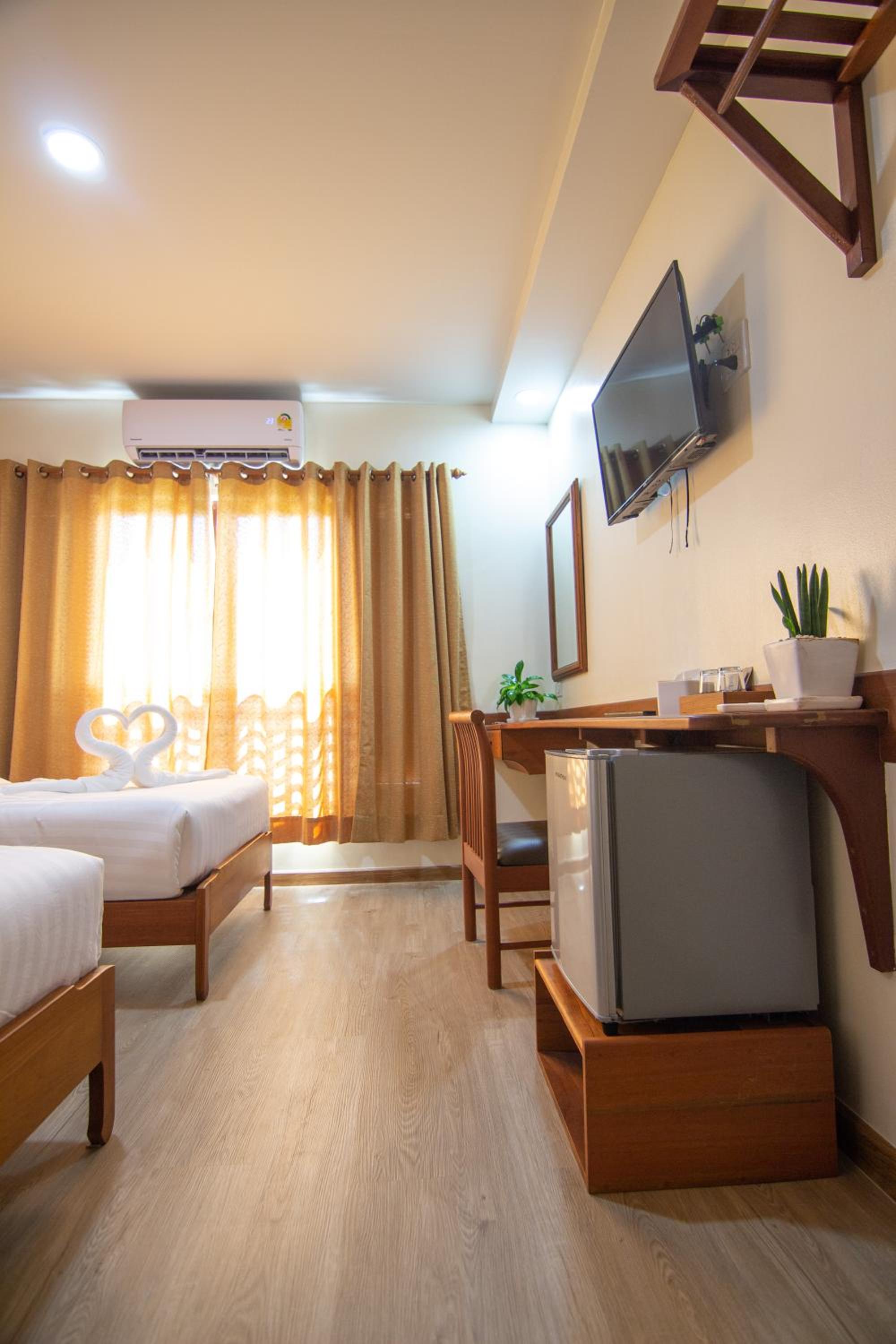 Superior Twin Room - Photo 5