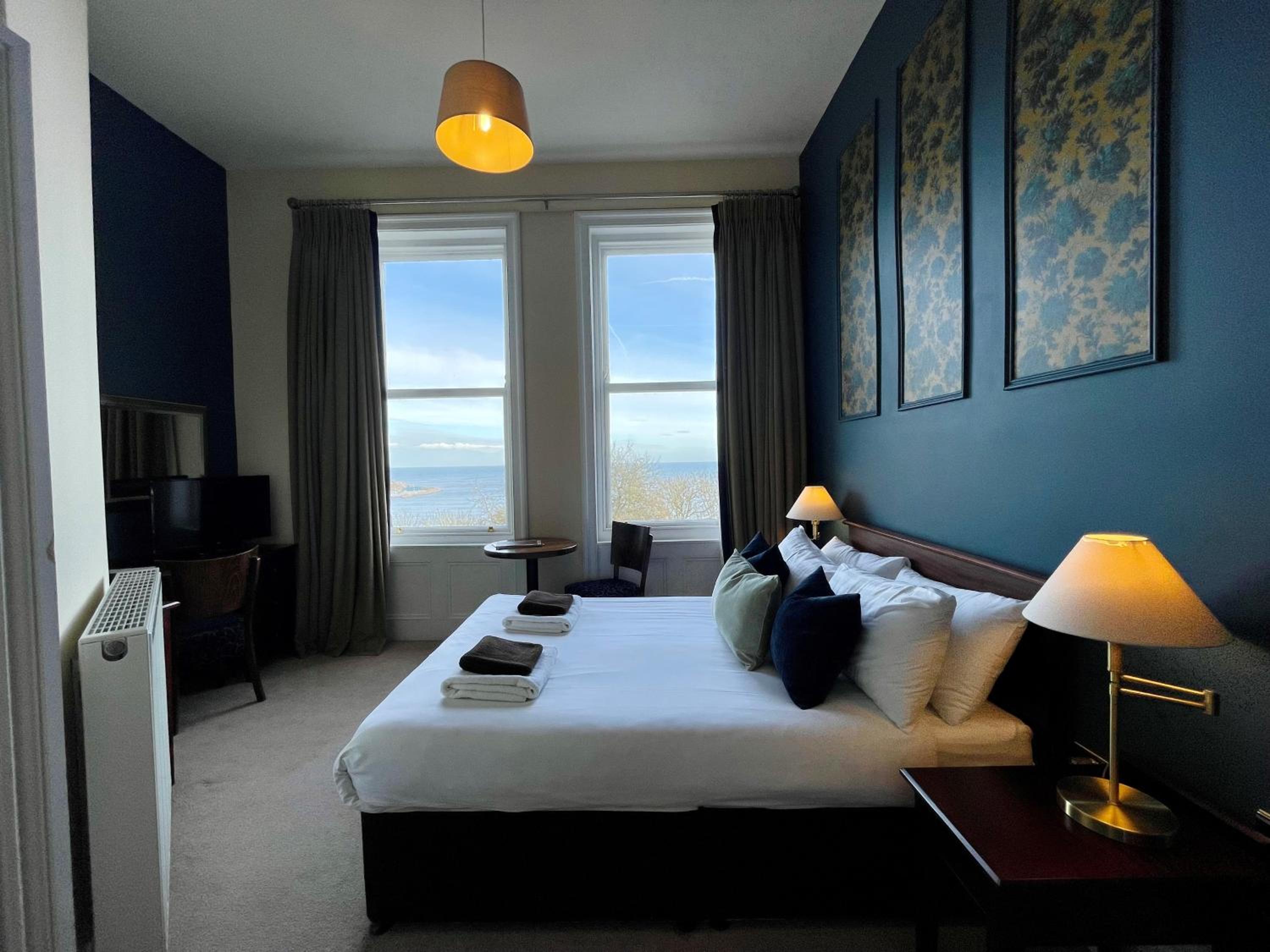 Second Floor Sea View Double photo 3