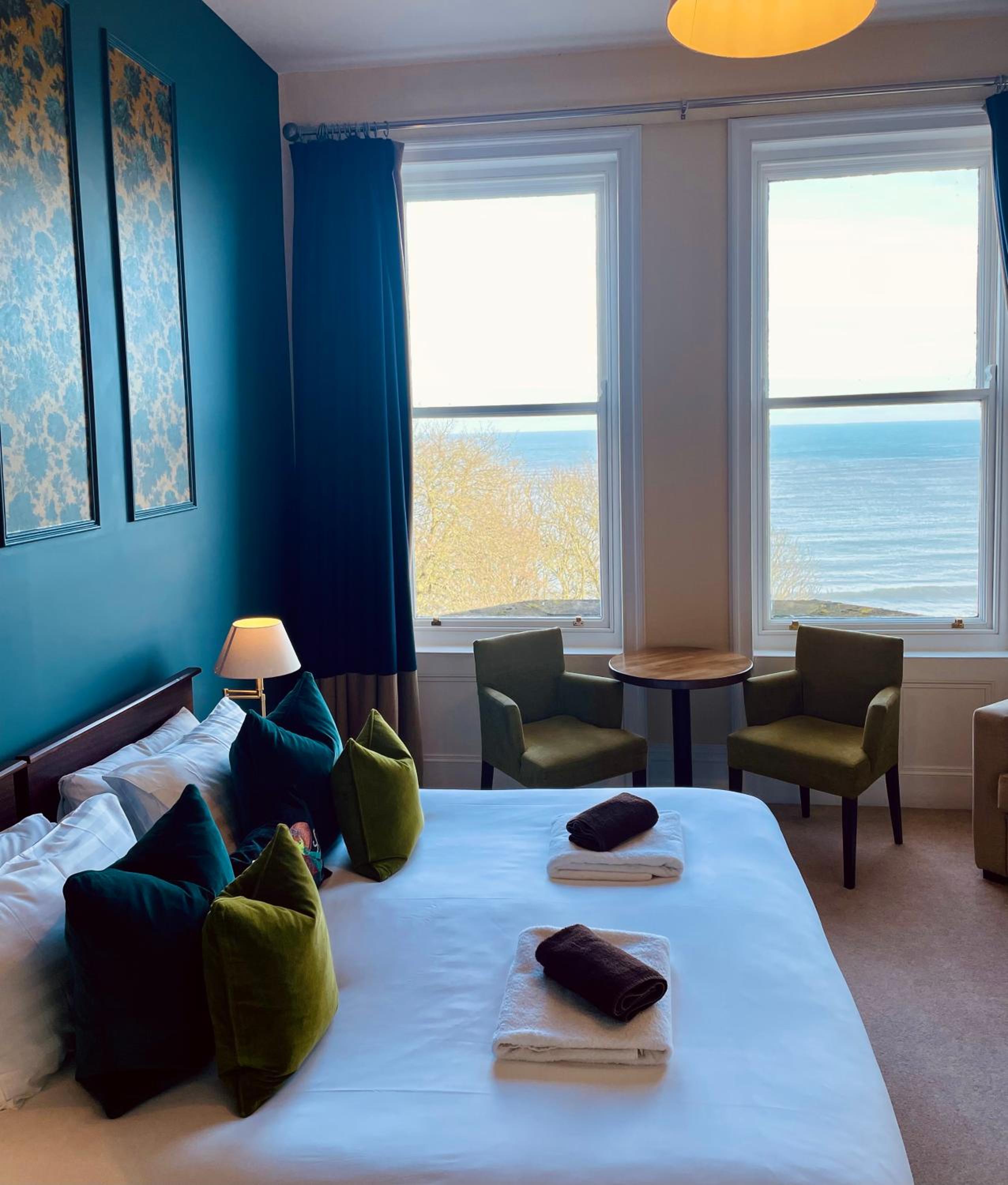 Second Floor Sea View King or Twin photo 3