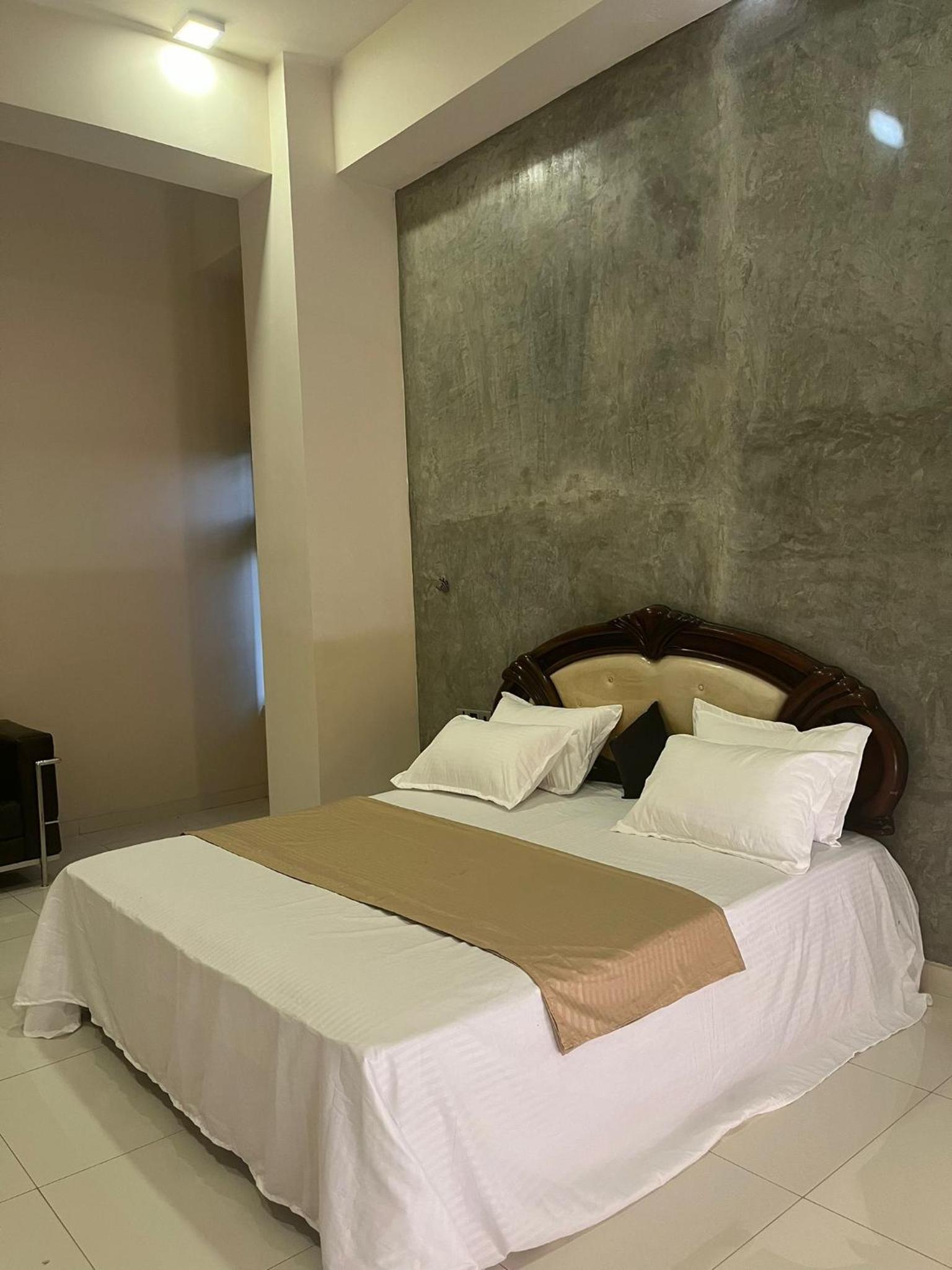 Double Room with Private Bathroom photo 1
