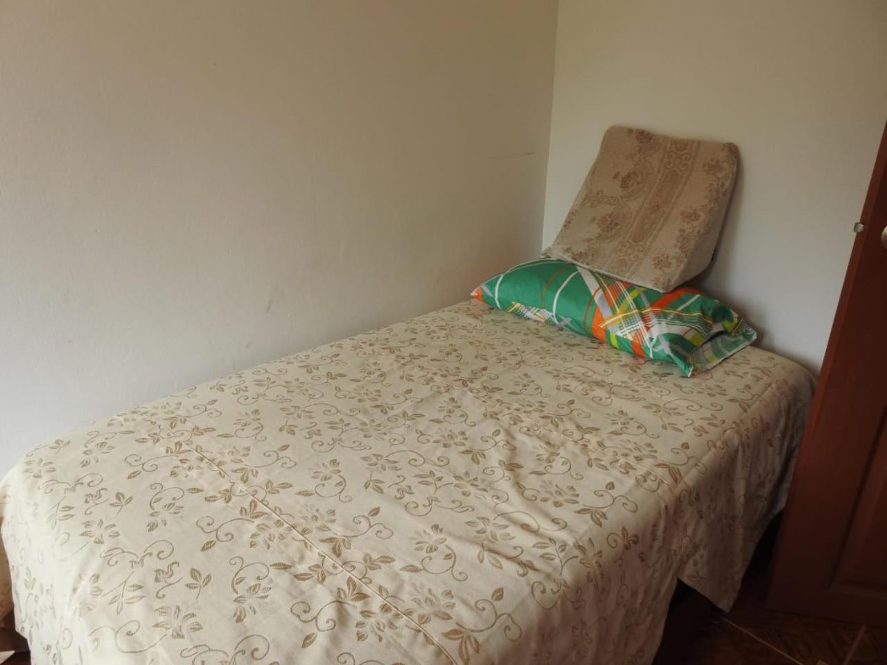 Apartment photo 2