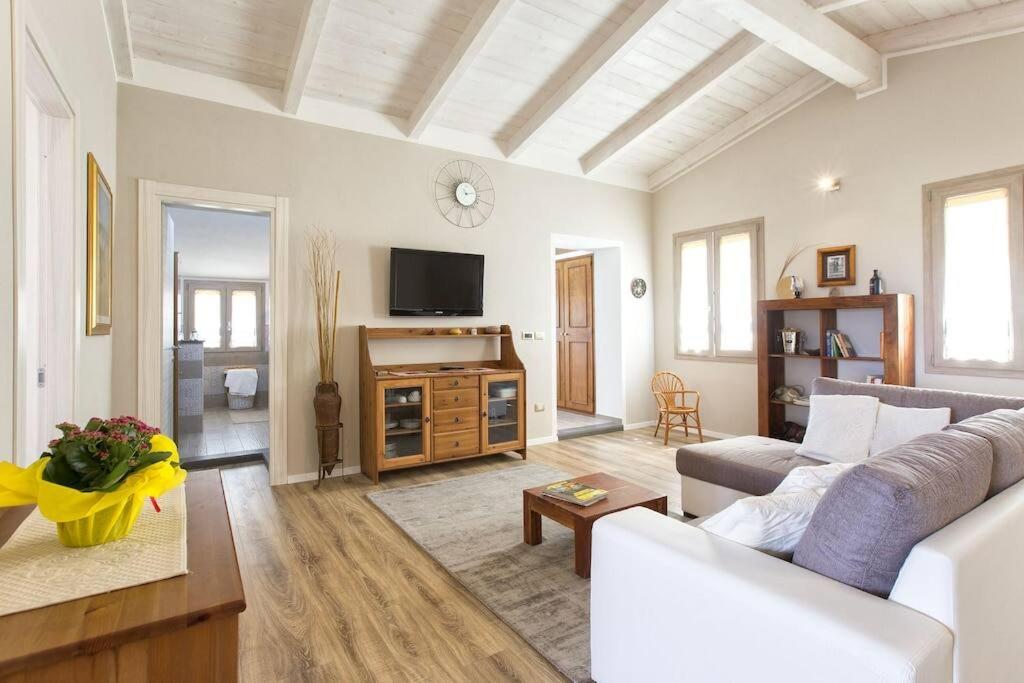 Villa with Private Pool photo 1