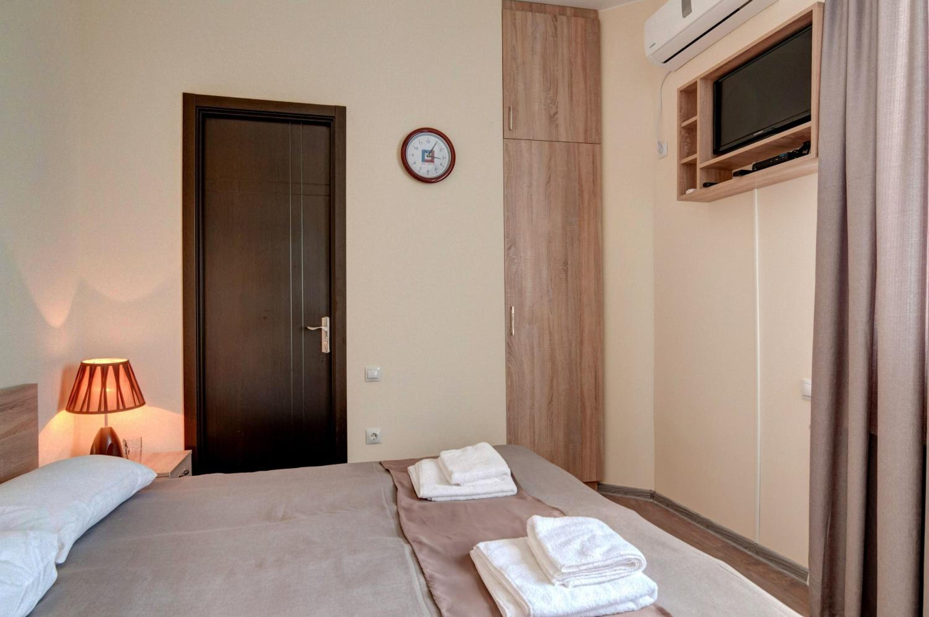 Standard Double Room photo 2