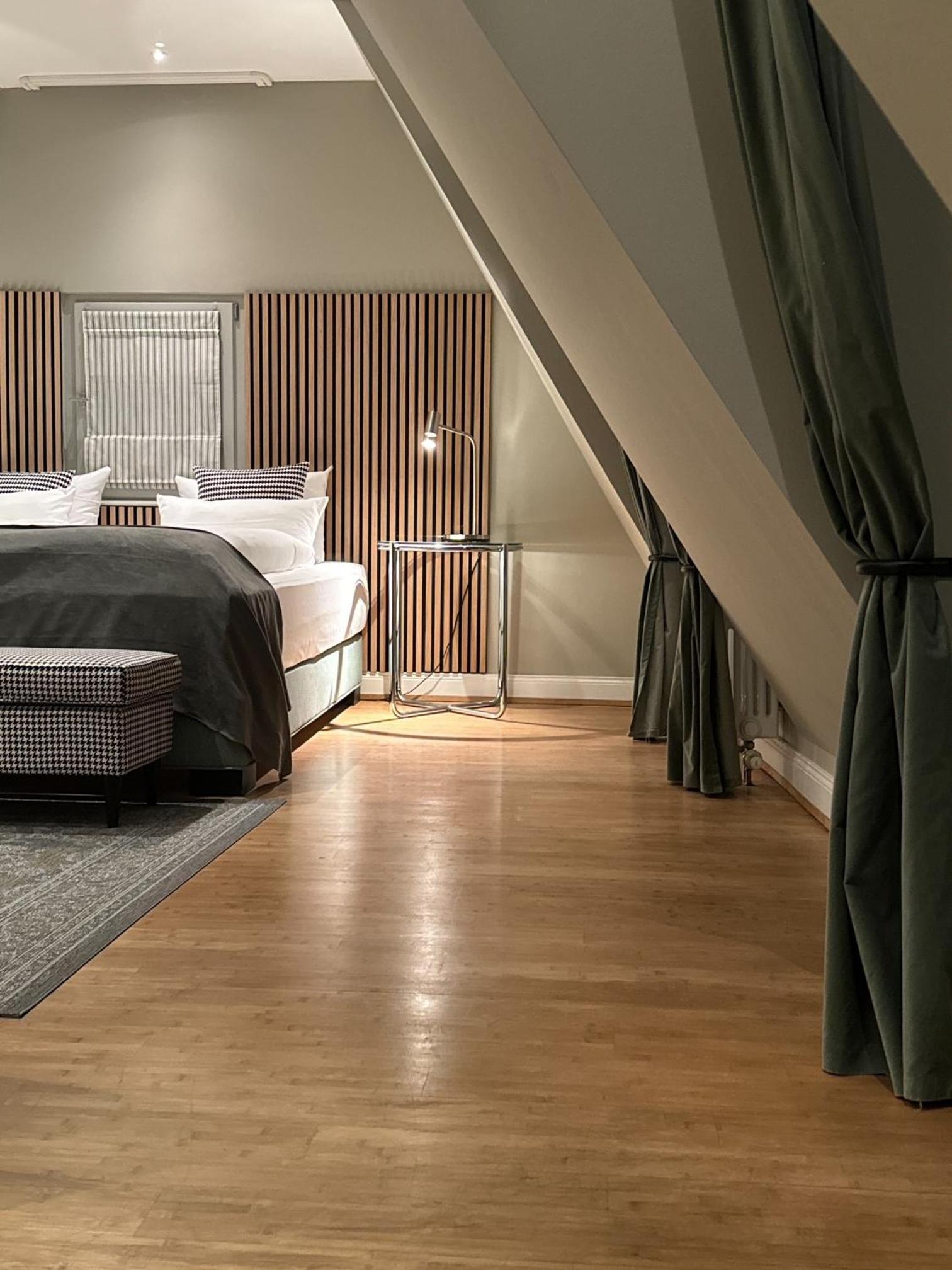 Deluxe Double Room - Photo 5