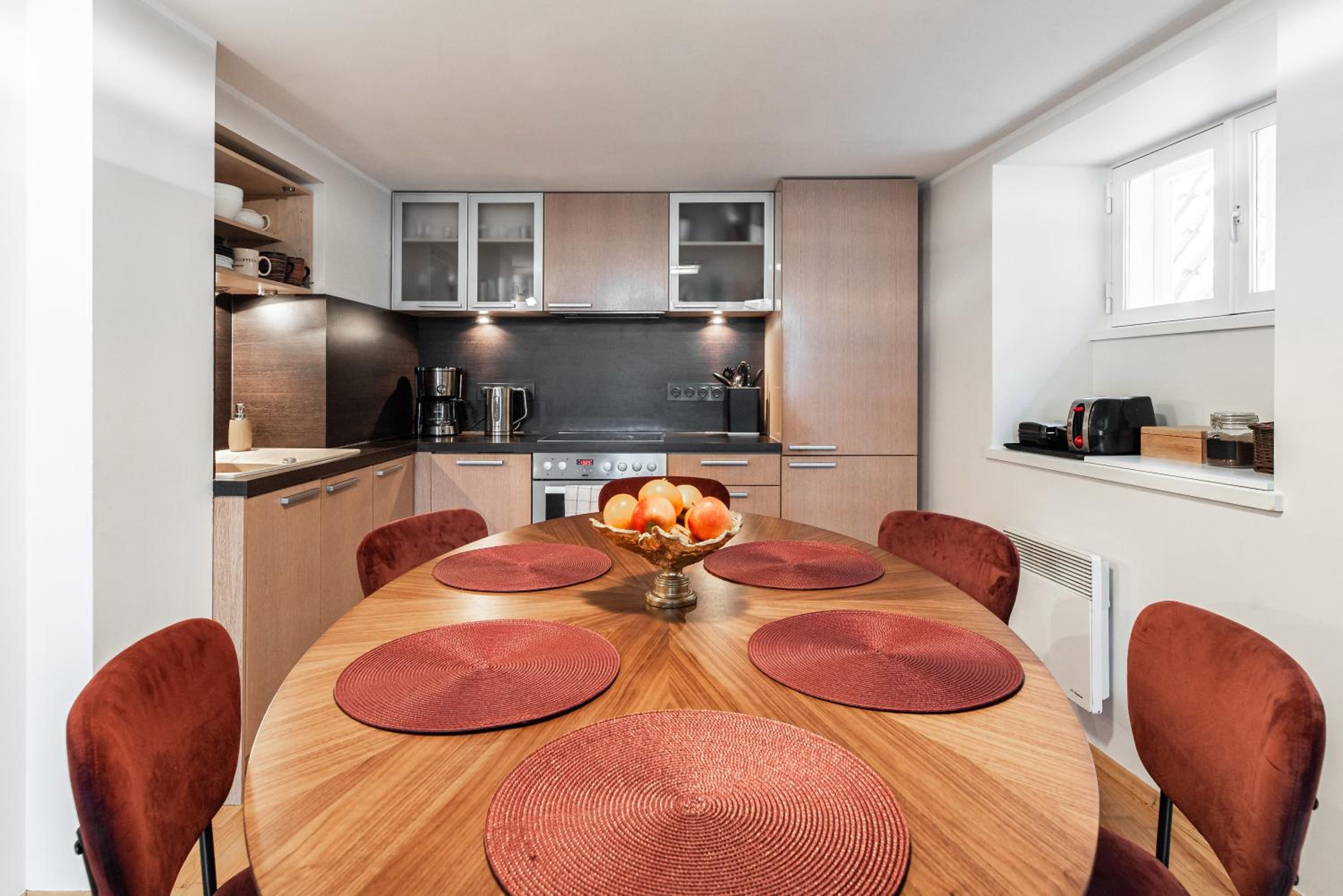 Apartment with Terrace - Photo 27