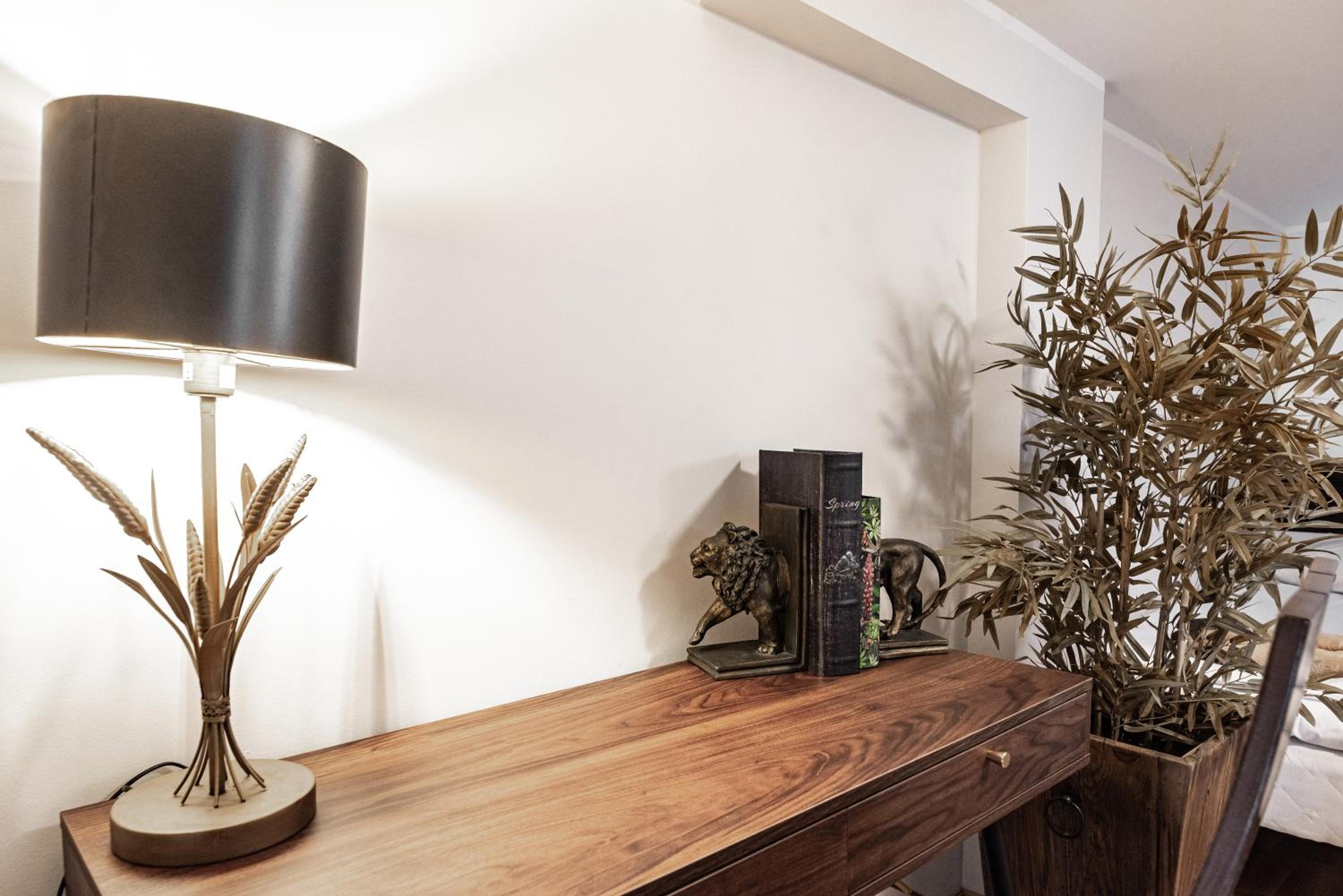 Apartment with Terrace - Photo 21