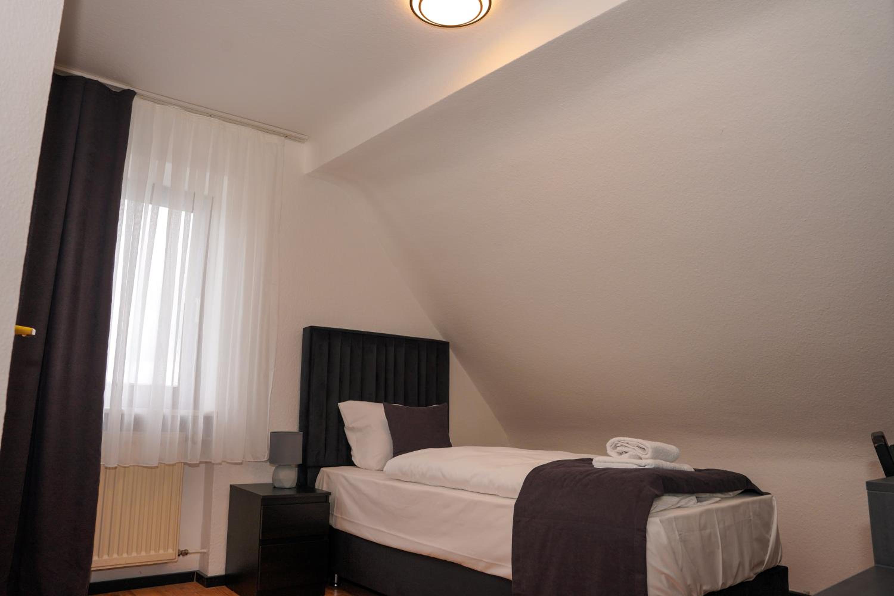 Single Room photo 1