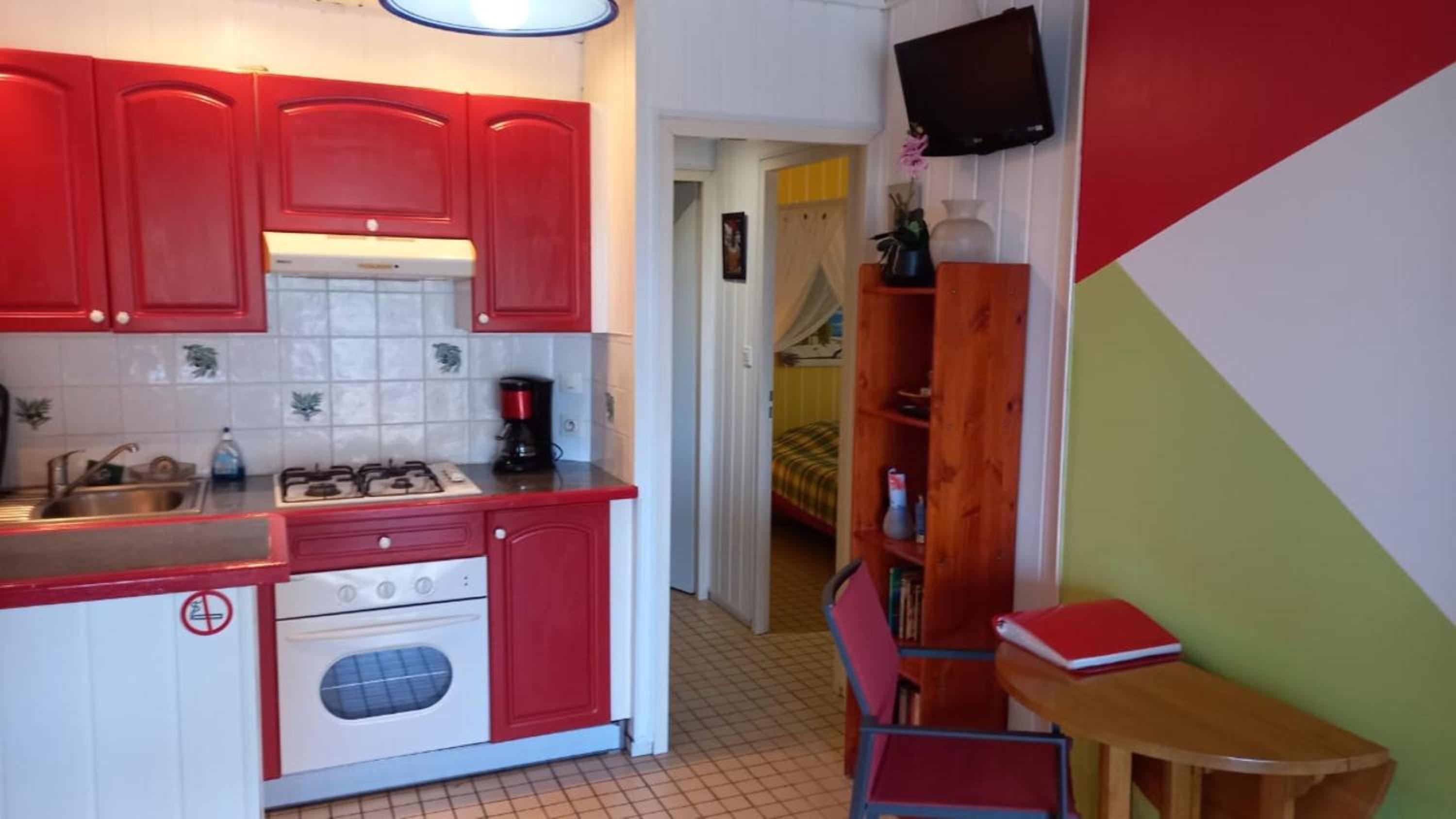 Two-Bedroom House photo 2
