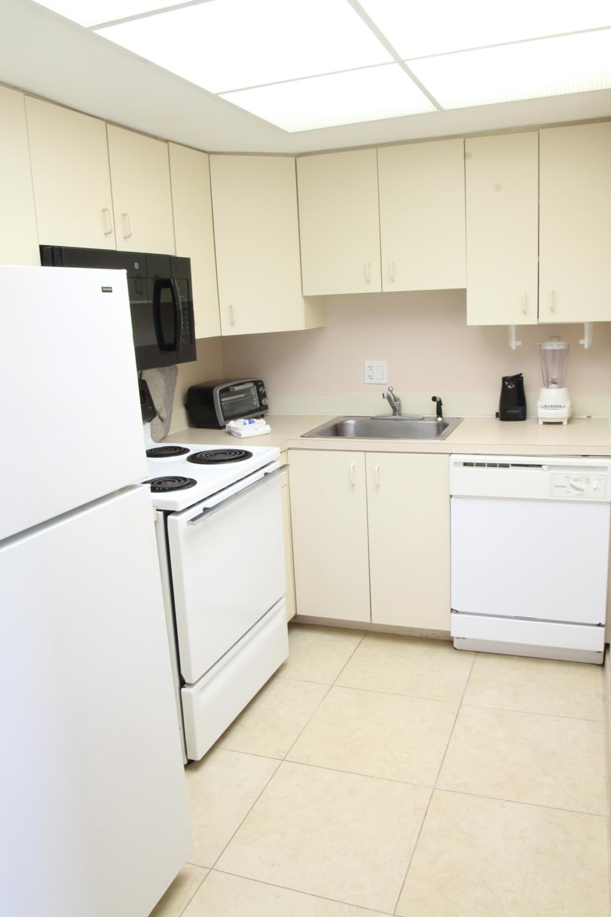 King One Bedroom Suite  photo 2
