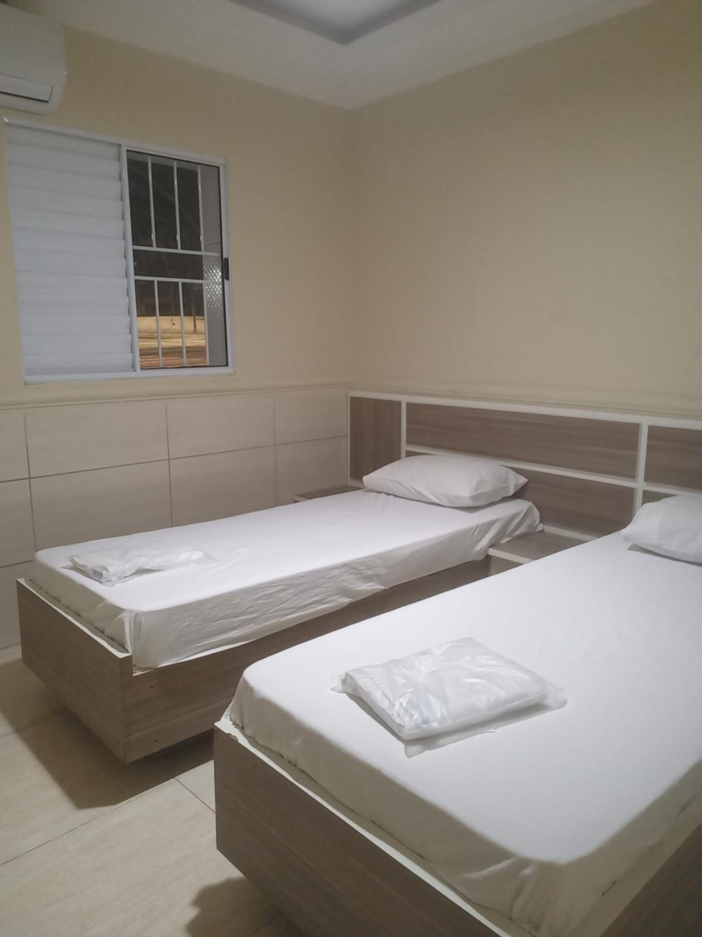 Economy Quadruple Room With Shared Bathroom