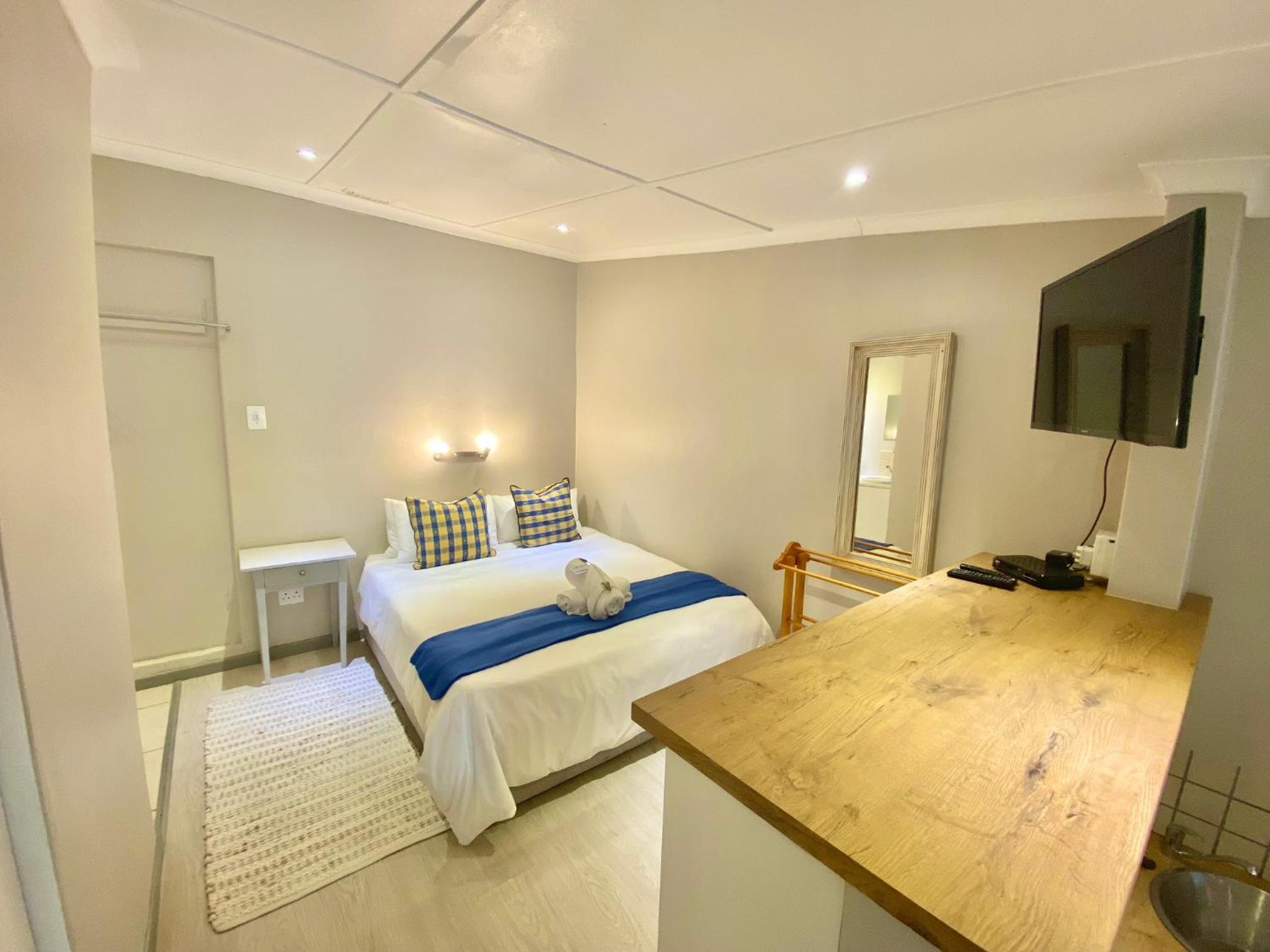 Family Room - Photo 19
