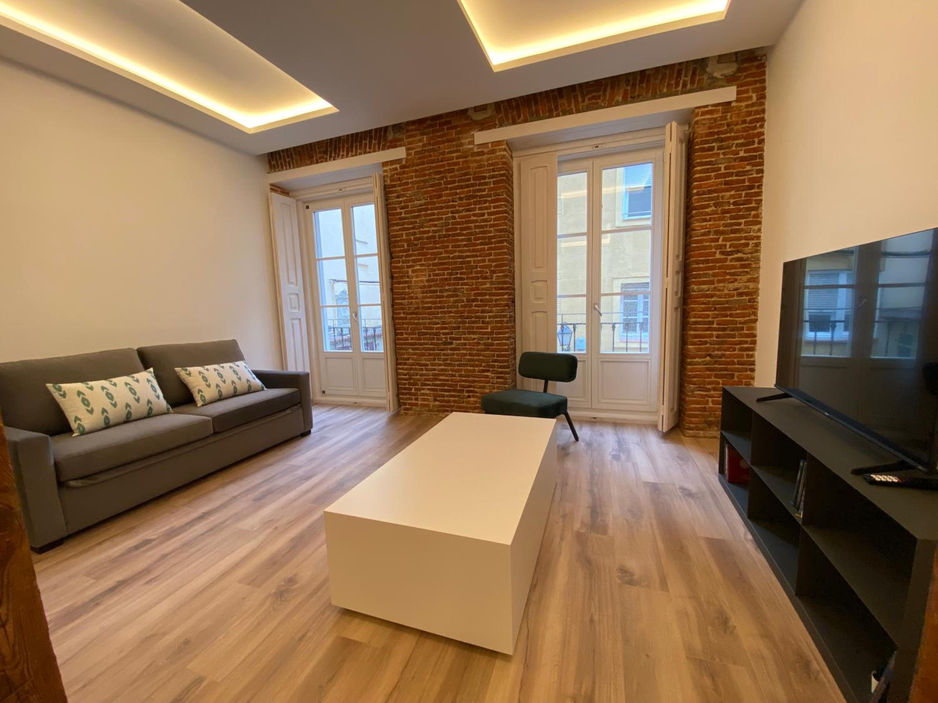 Apartment photo 3