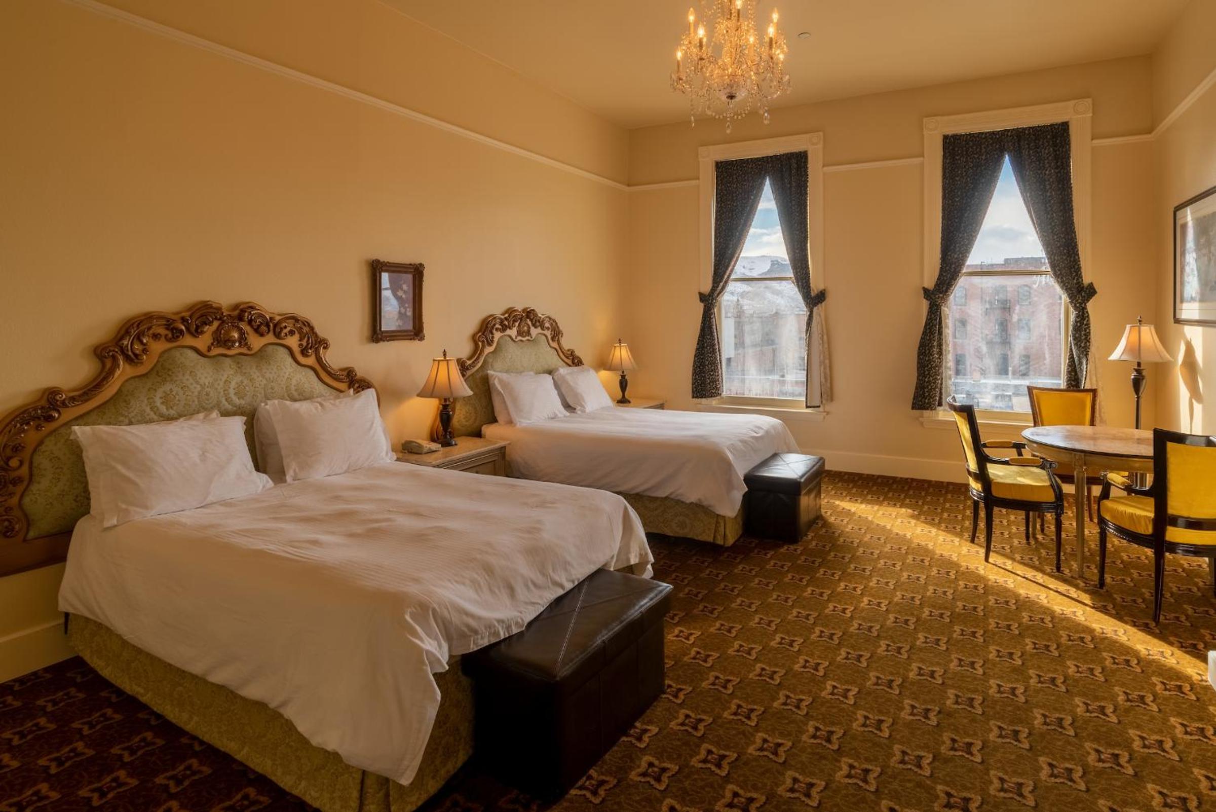 Queen Room with Two Queen Beds - Photo 1