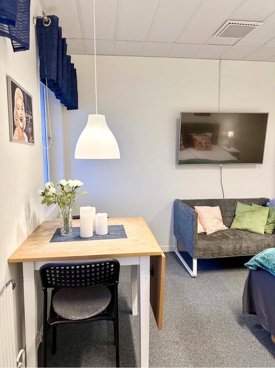 Standard Double Room - Photo 10
