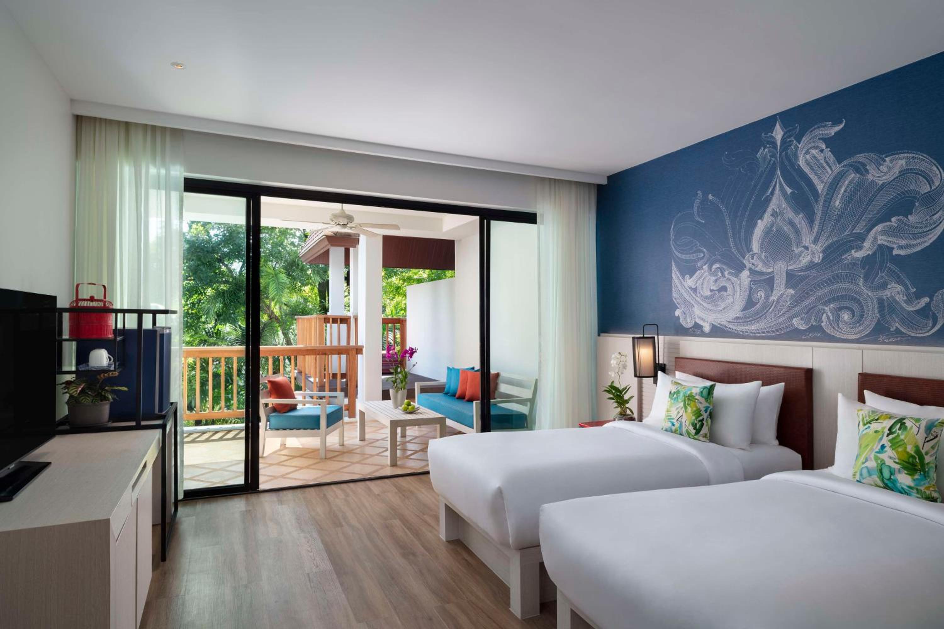  Avani Pool View Room - Photo 3