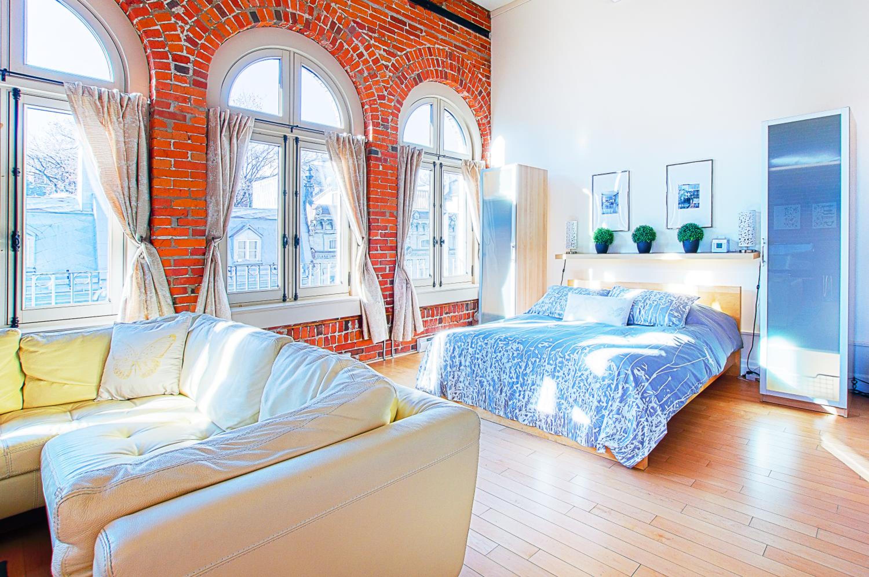 Loft 302 thumbnail 5