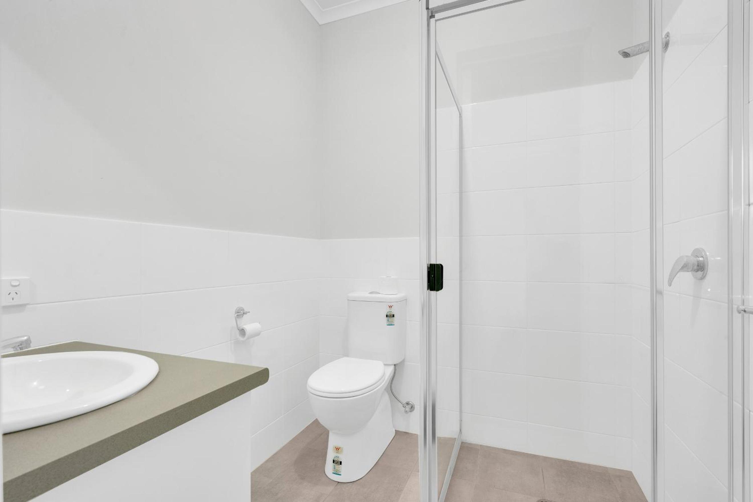 Three-Bedroom House photo 2