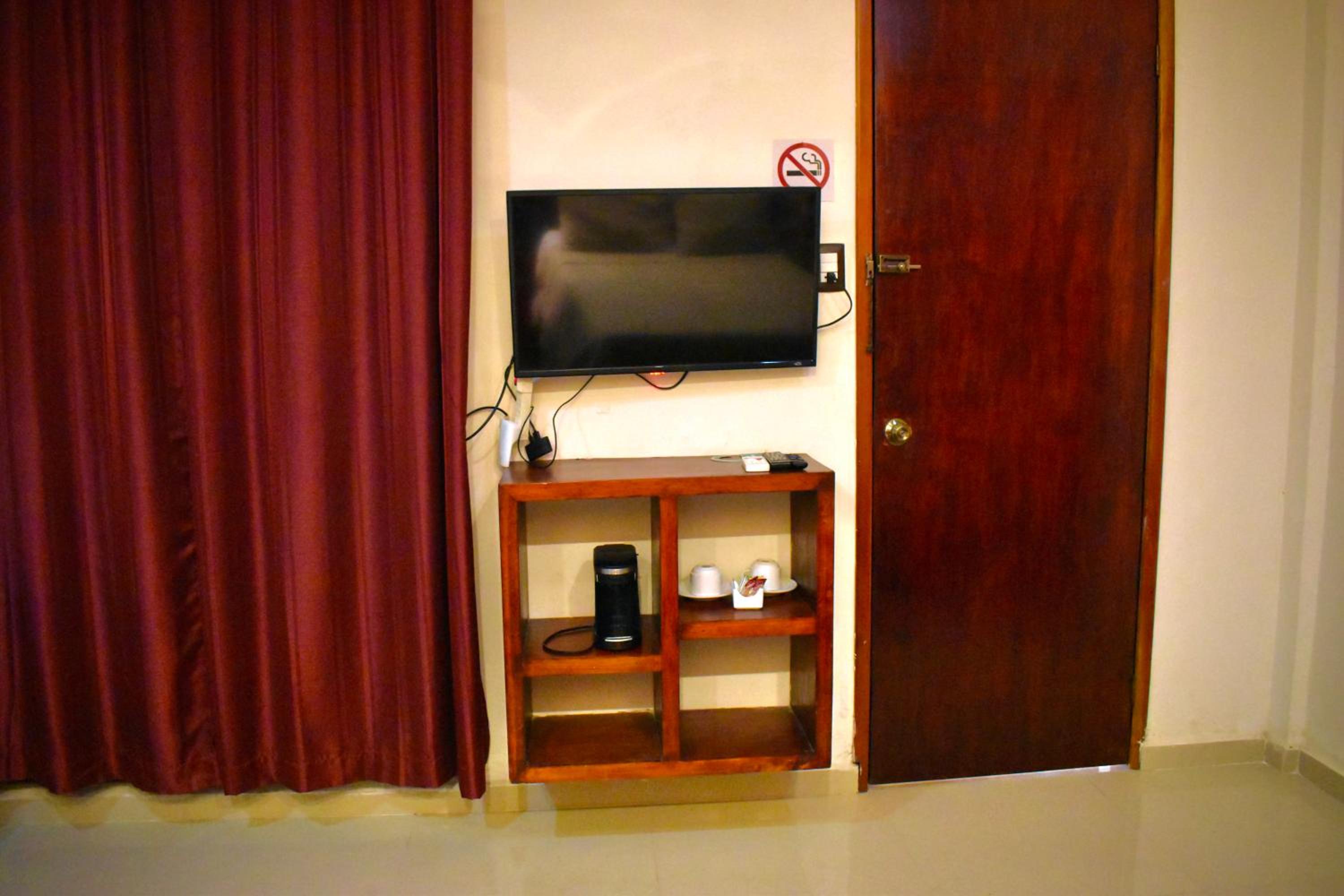 Twin Room with Balcony photo 2