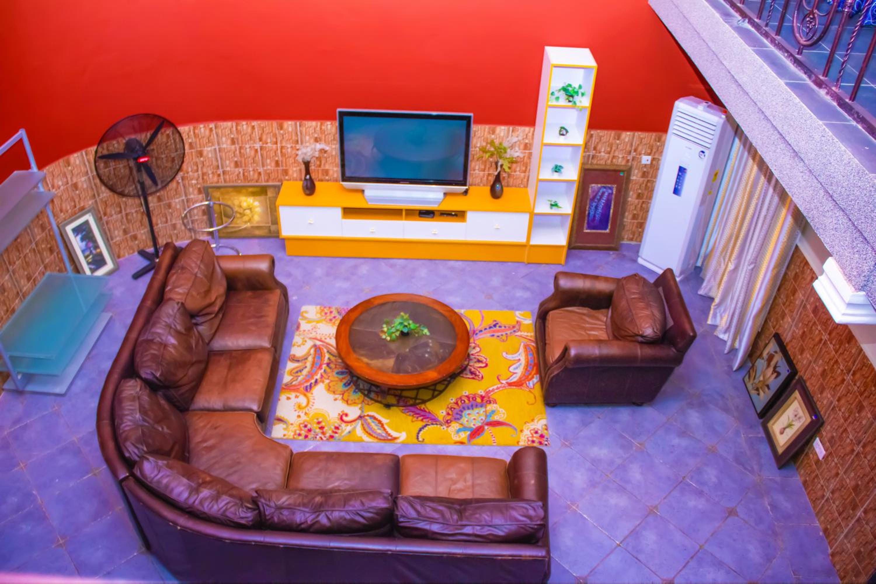 Three-Bedroom Villa photo 1