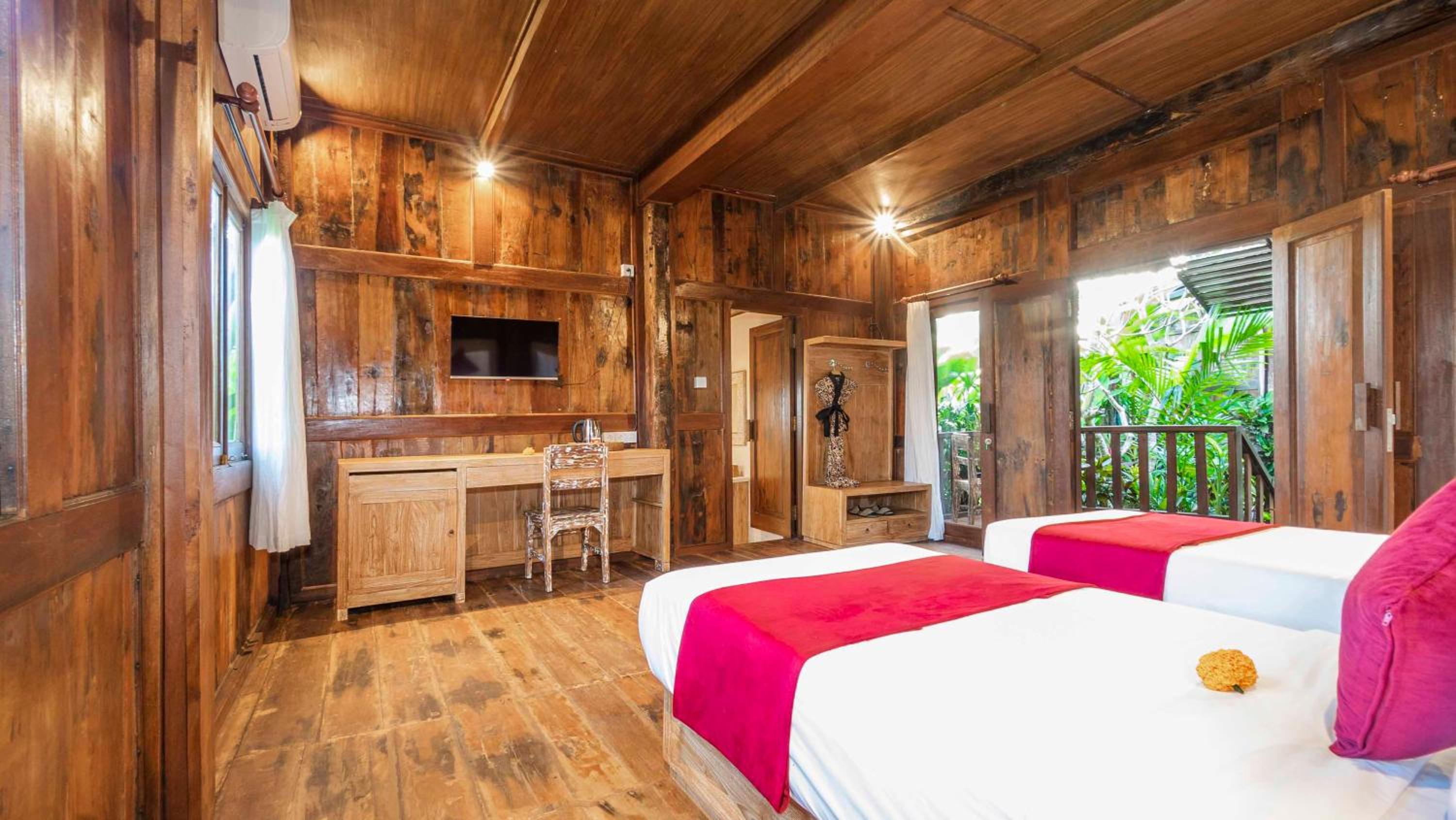 Superior Twin Room with Garden View - Photo 8