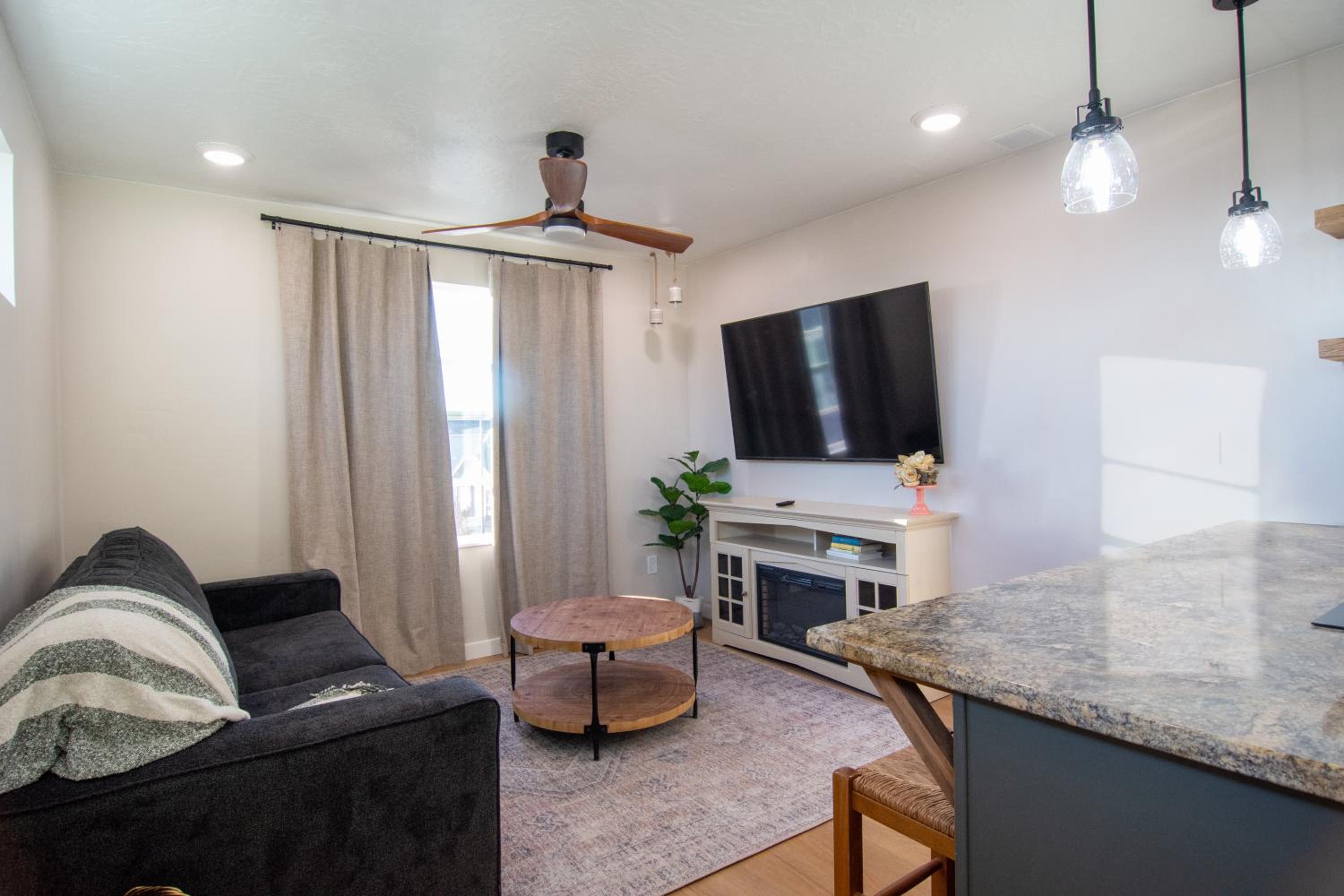 King Room with Balcony photo 1