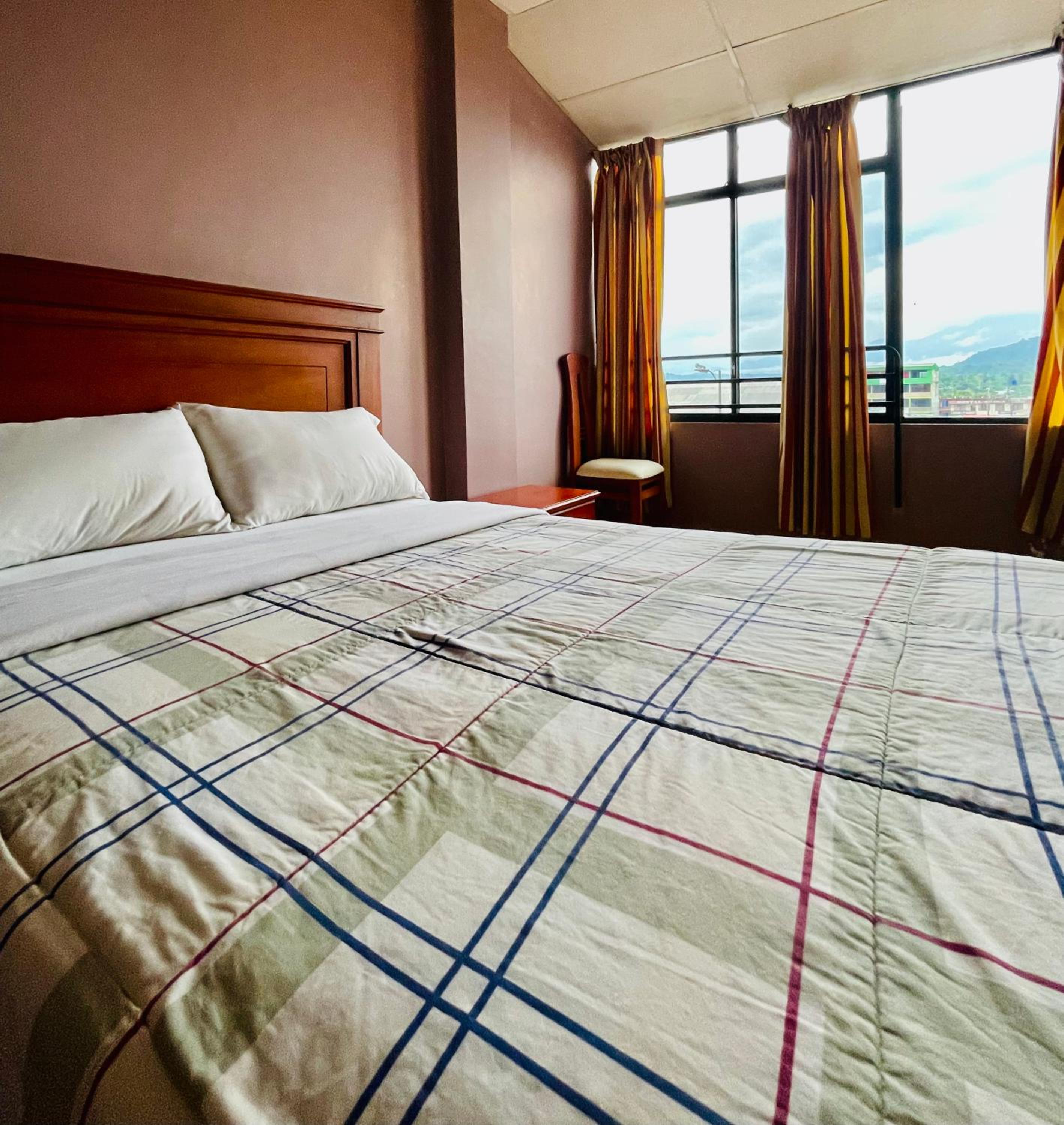 Superior Queen Room