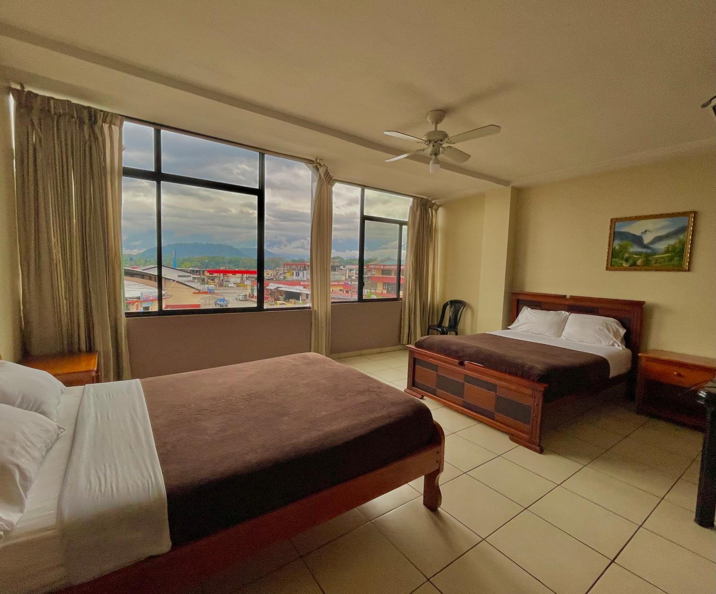 Standard Twin Room photo 2