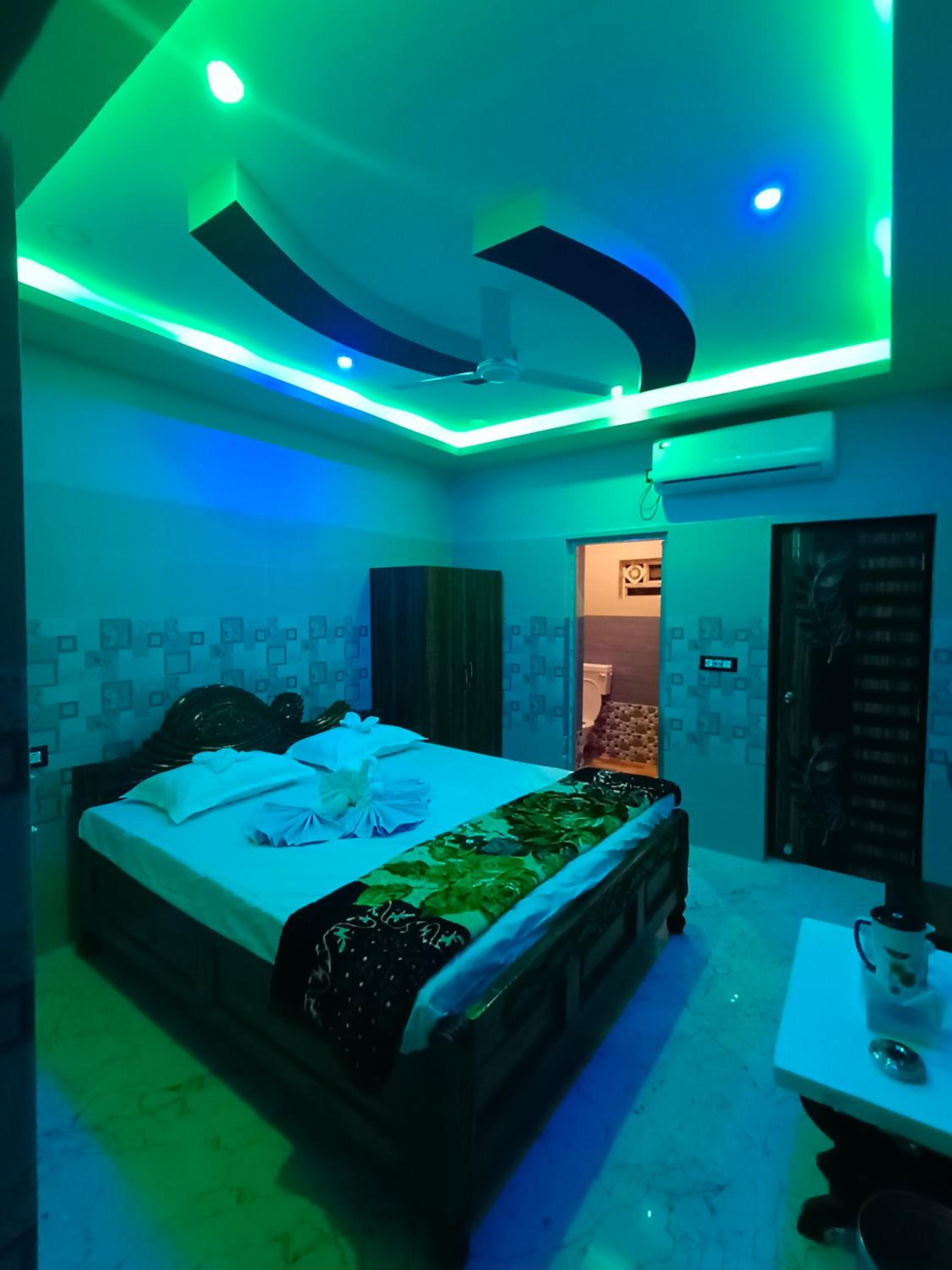 Double Room With Balcony photo 2