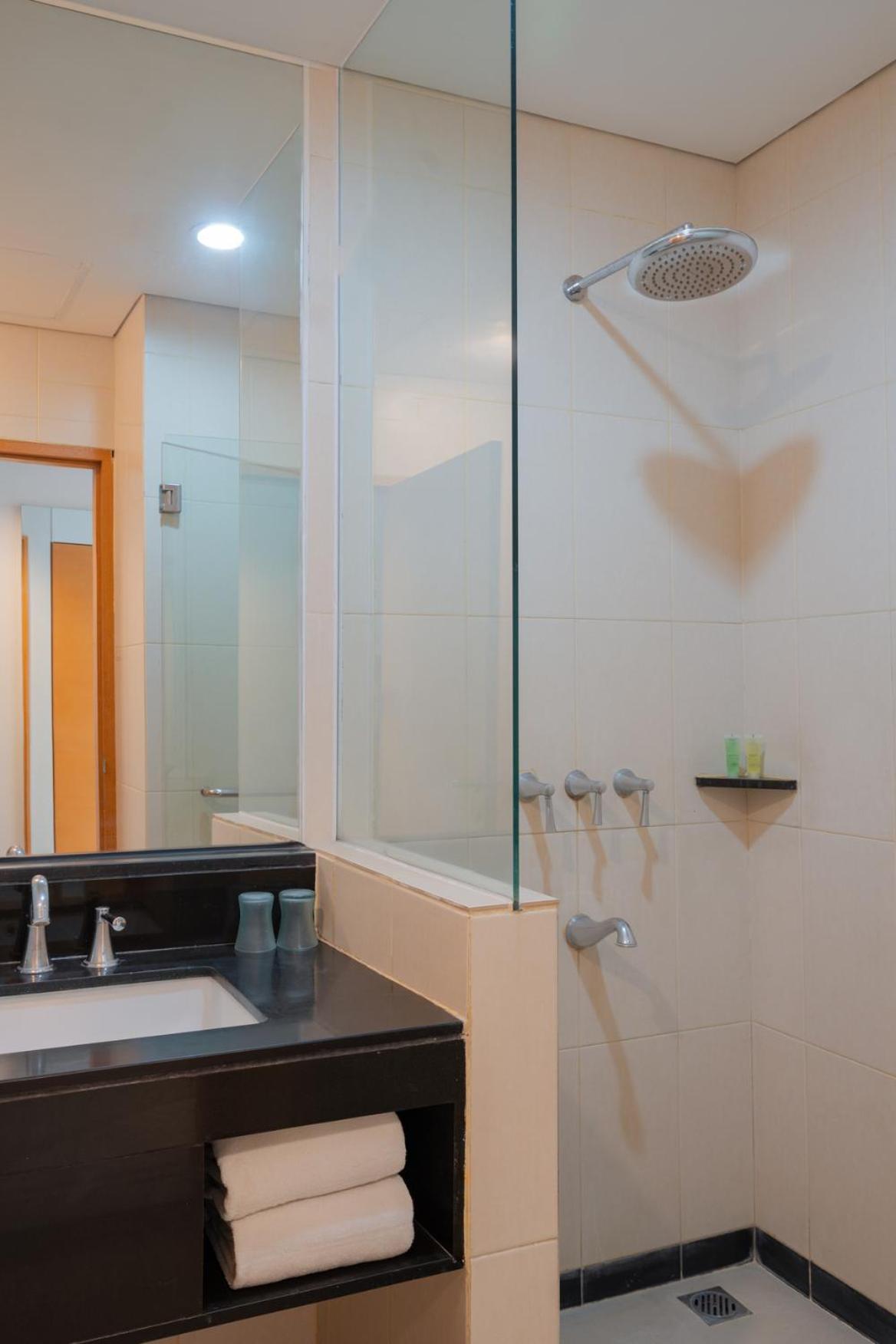 Grand Deluxe Double Room - Photo 7