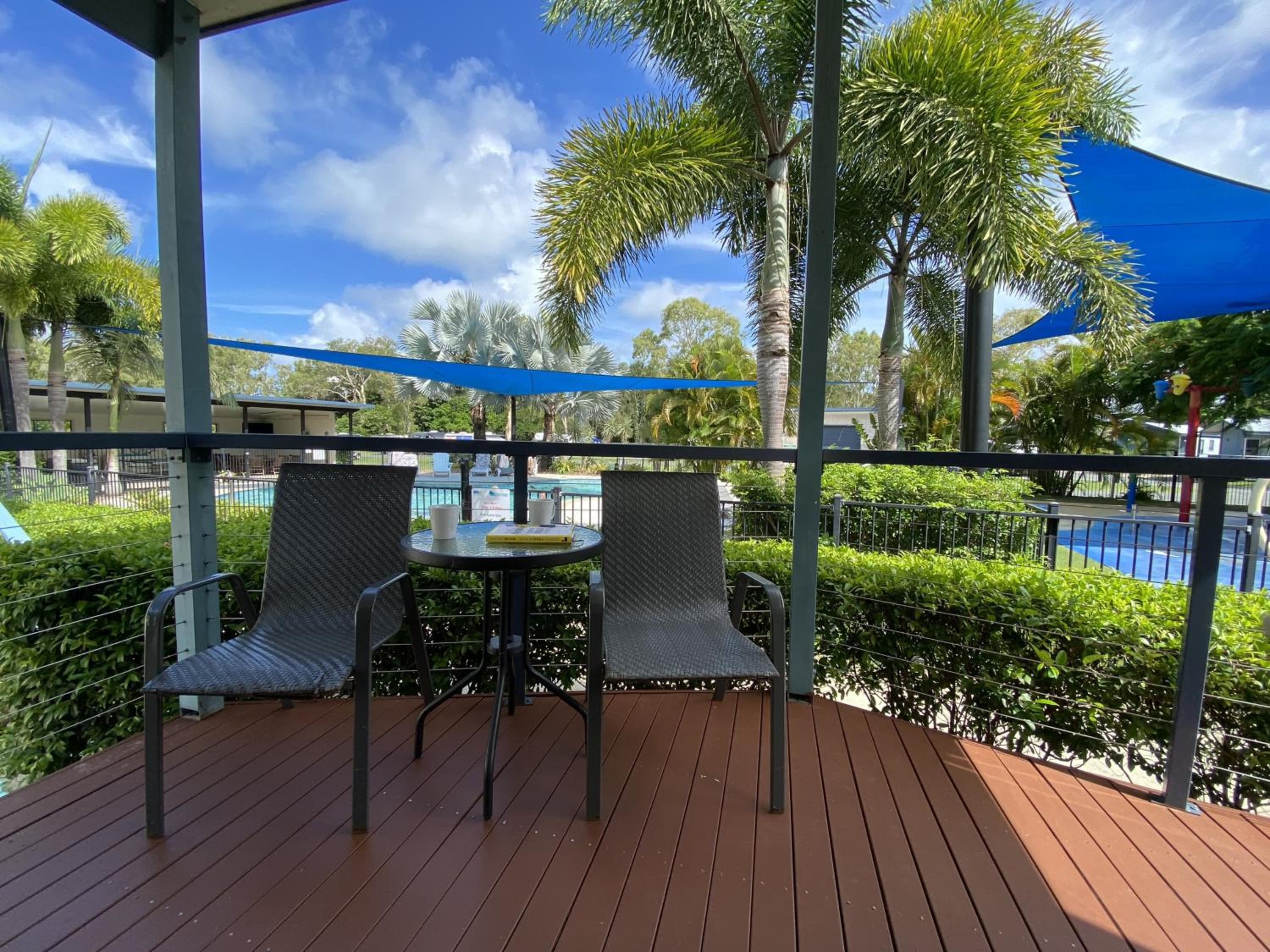 Poolside Family Villa photo 3