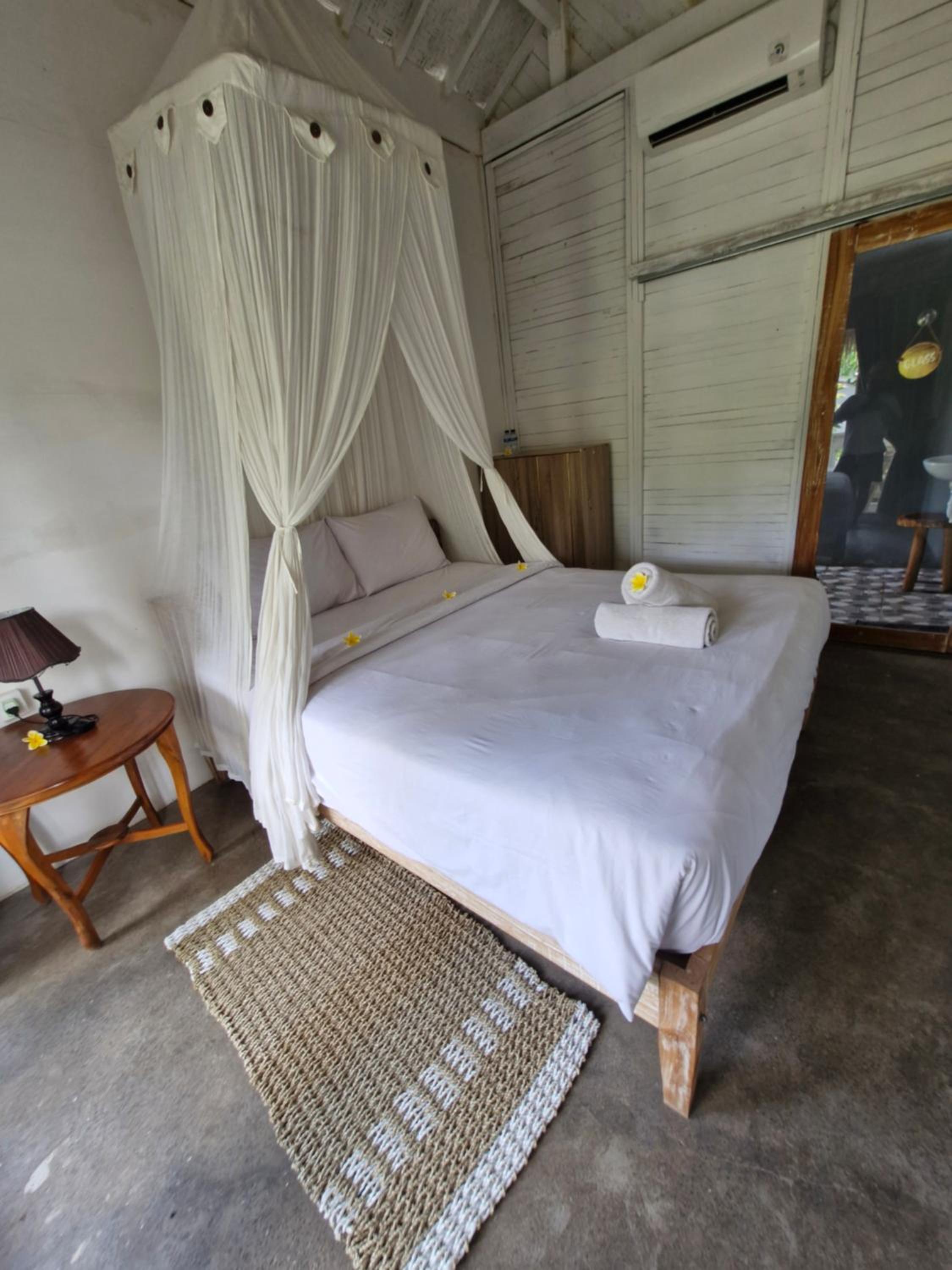 Deluxe Queen Room - Photo 1