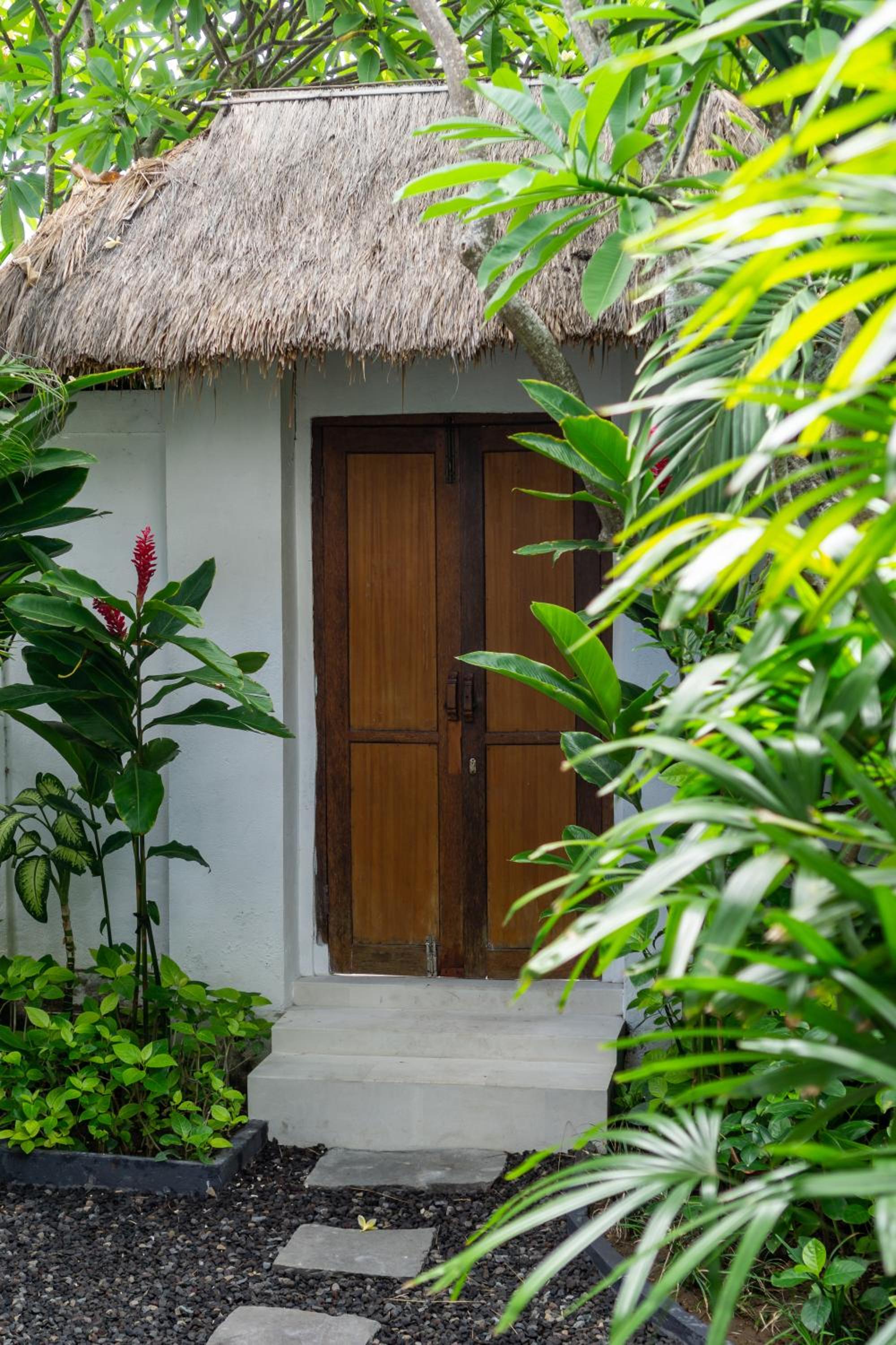 Three-Bedroom Villa - Photo 33