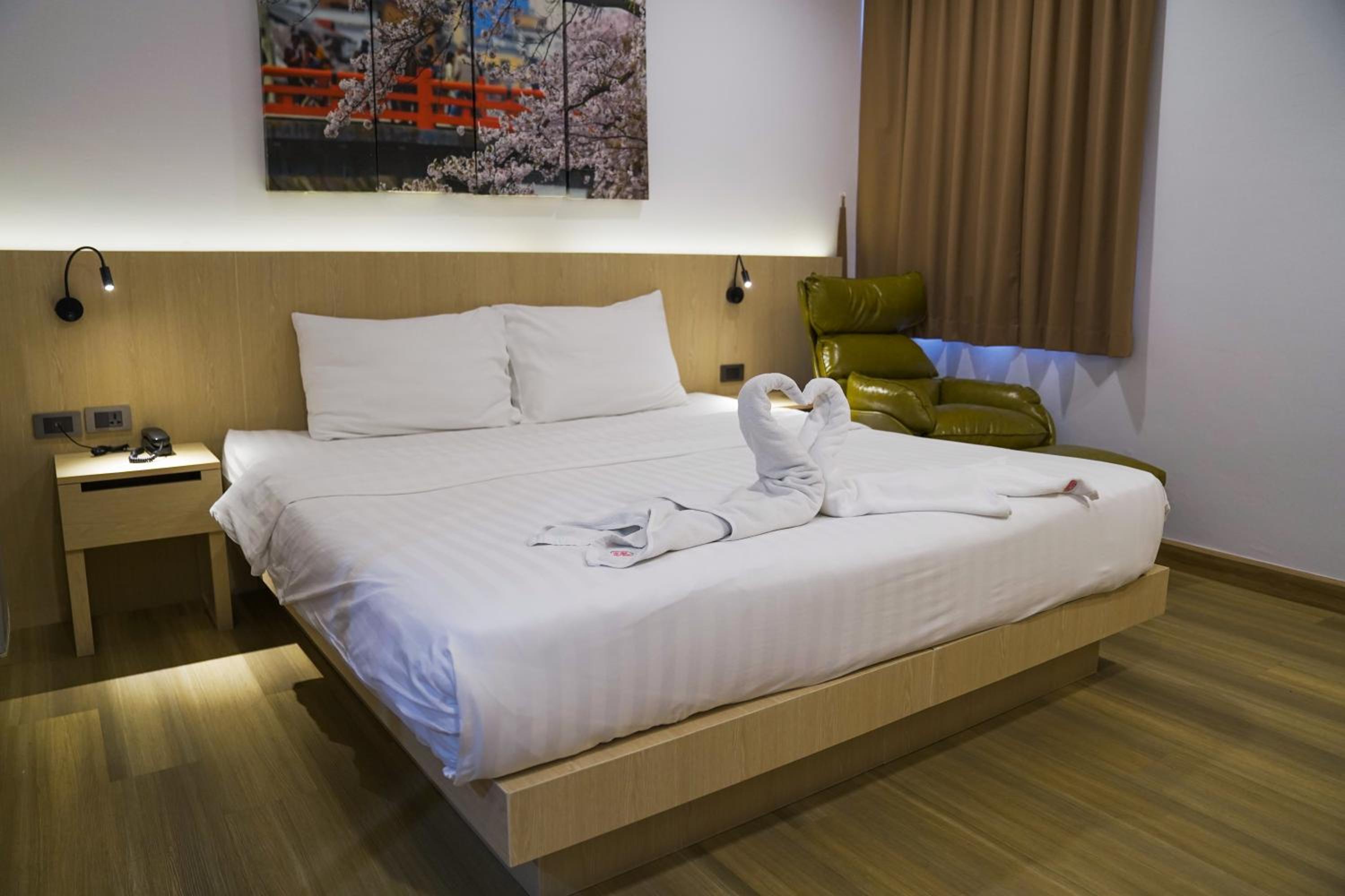 Deluxe Double or Twin Room photo 1