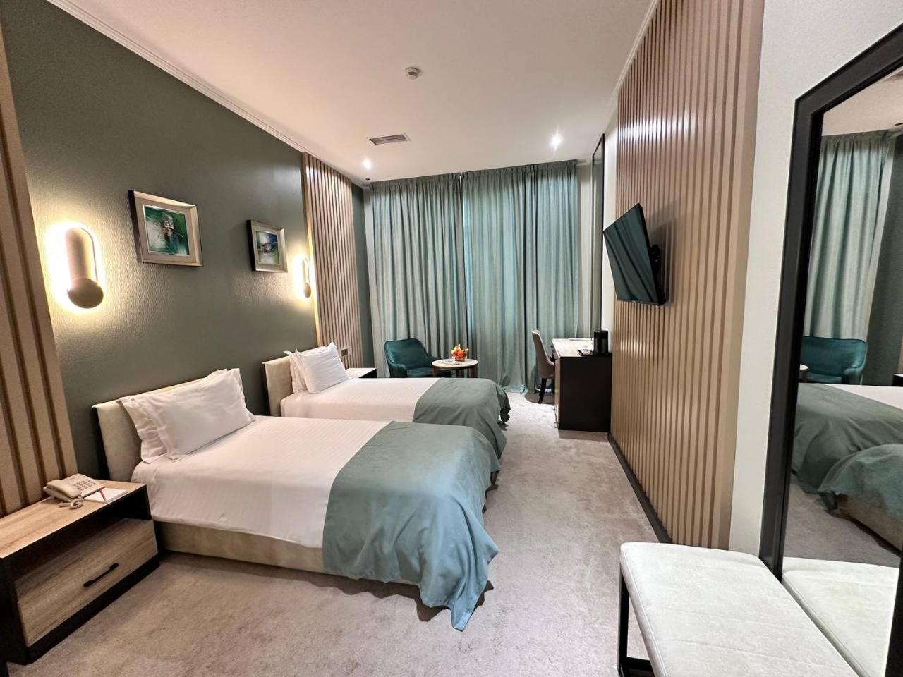 Superior Twin Room - Photo 1