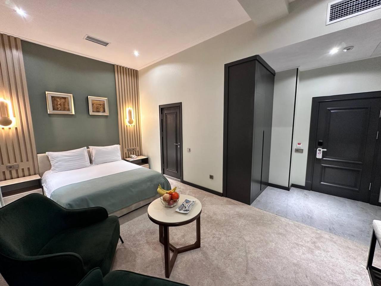 Deluxe Double Room - Photo 1