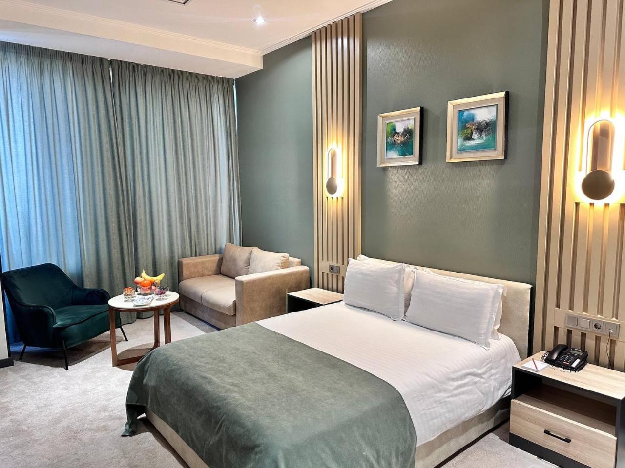 Standard Double Room - Photo 2
