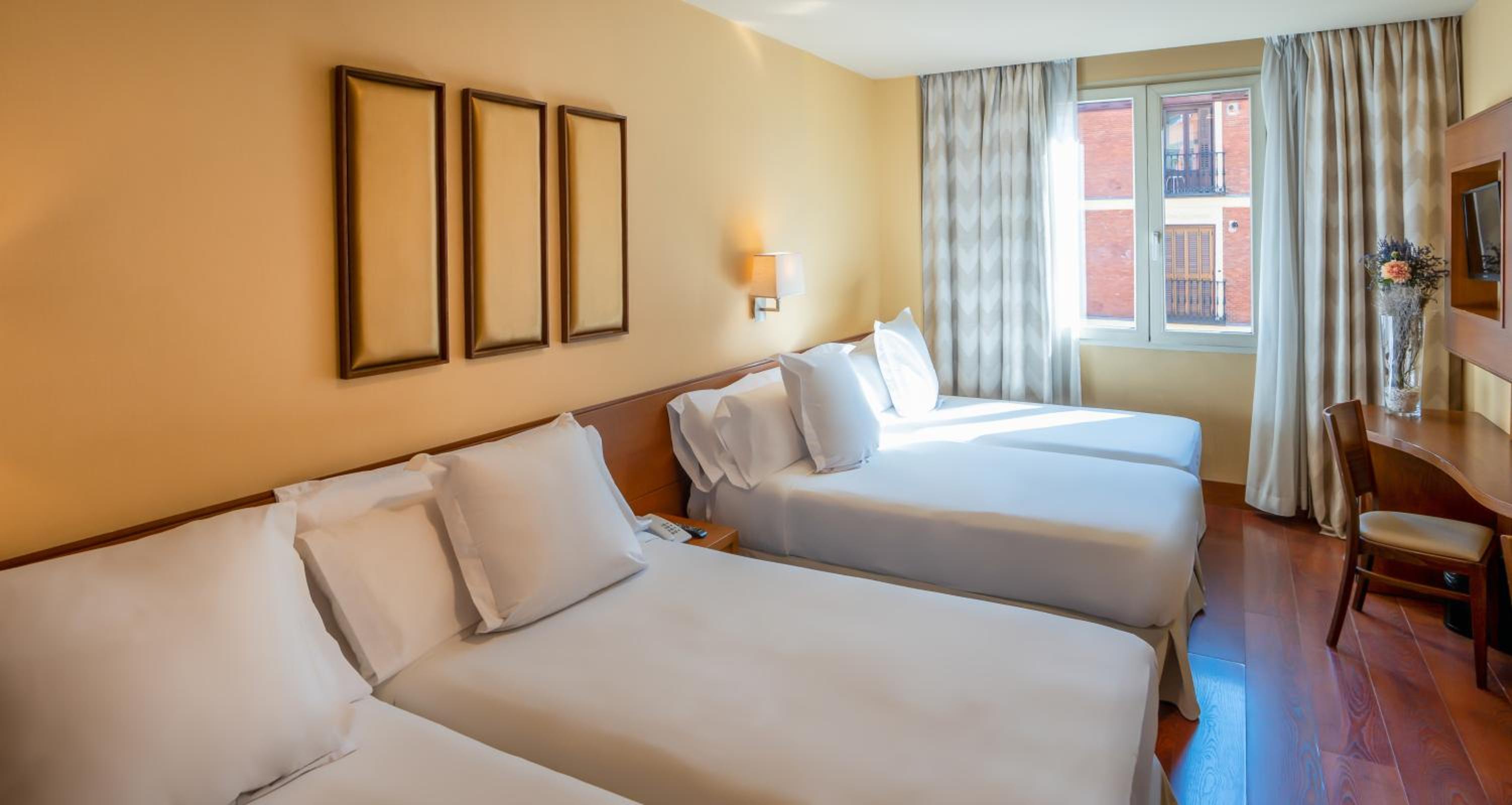 Triple Room - Photo 1